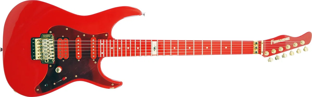 特選中古品！現在では入手困難なラルクKenモデル「Fernandes LA-85KK