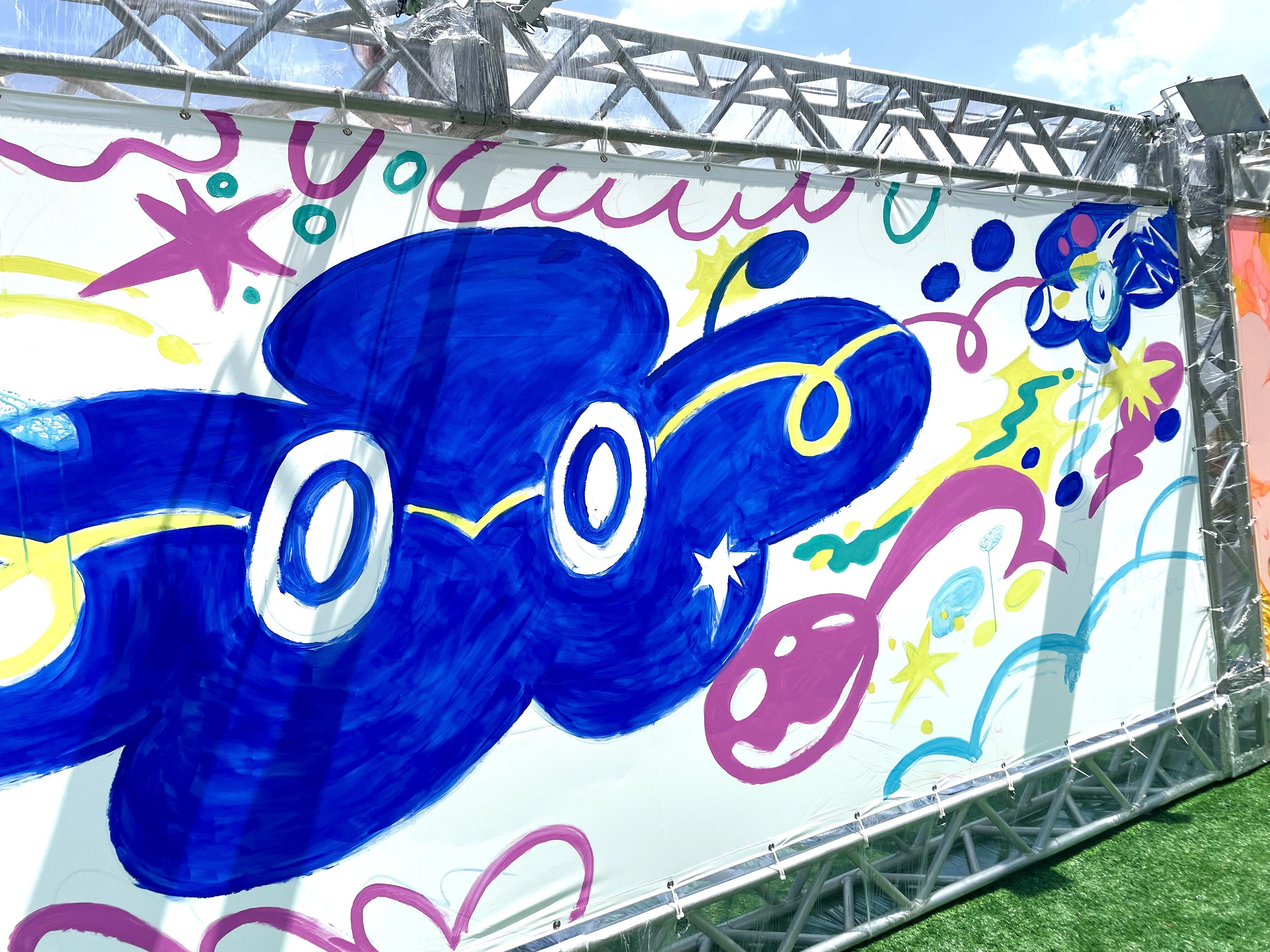 実績】SUMMER SONIC OSAKA2025ライブペイントの制作裏側｜EMMA/絵馬