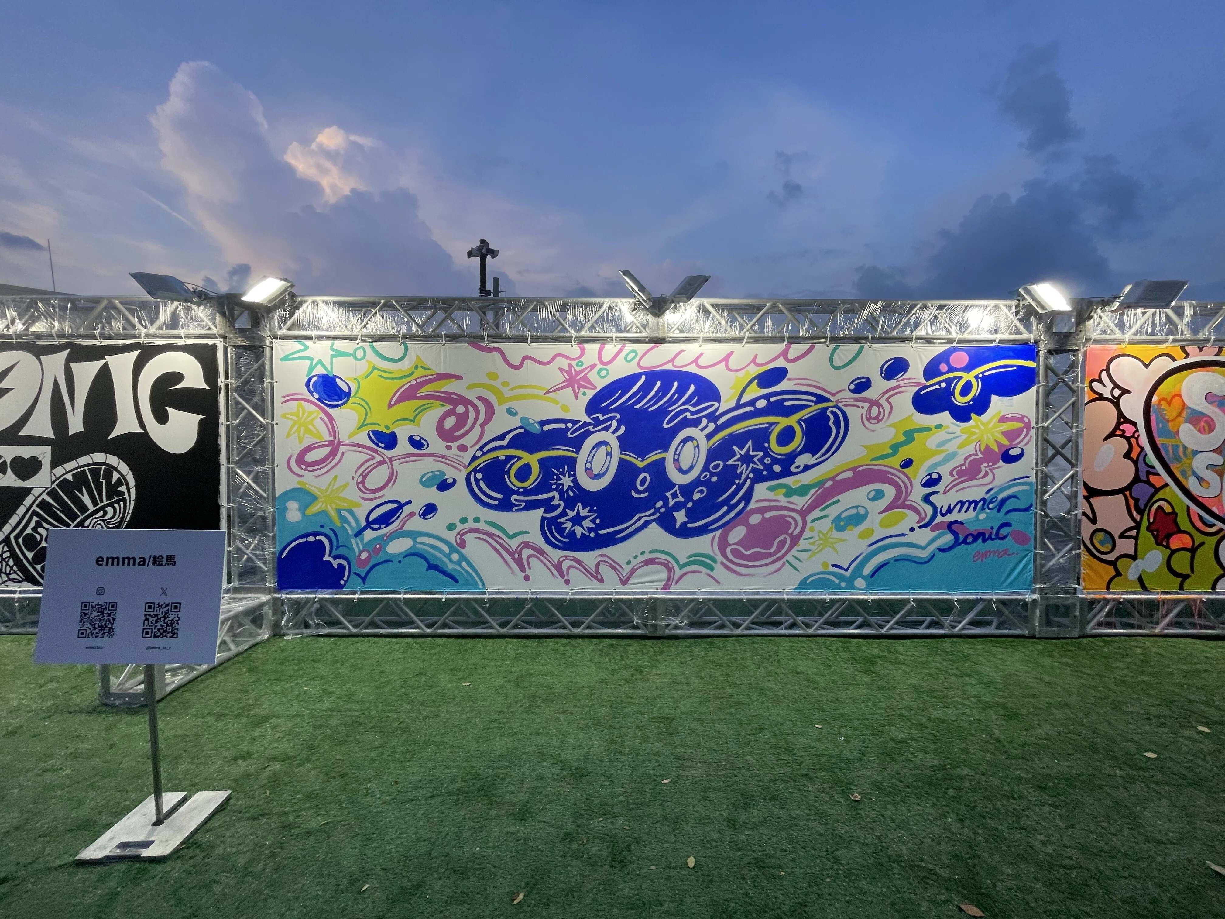 実績】SUMMER SONIC OSAKA2025ライブペイントの制作裏側｜EMMA/絵馬