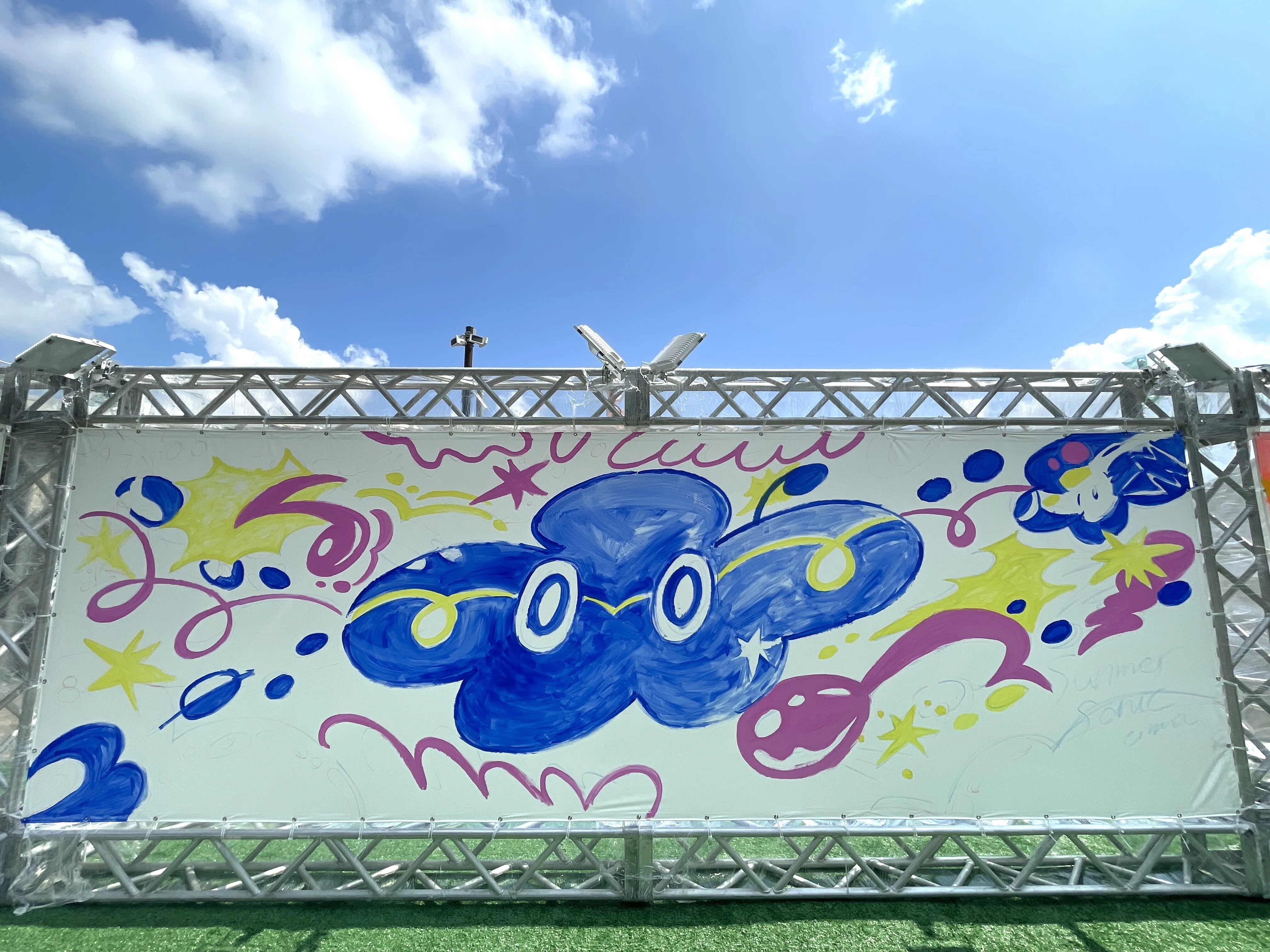実績】SUMMER SONIC OSAKA2025ライブペイントの制作裏側｜EMMA/絵馬
