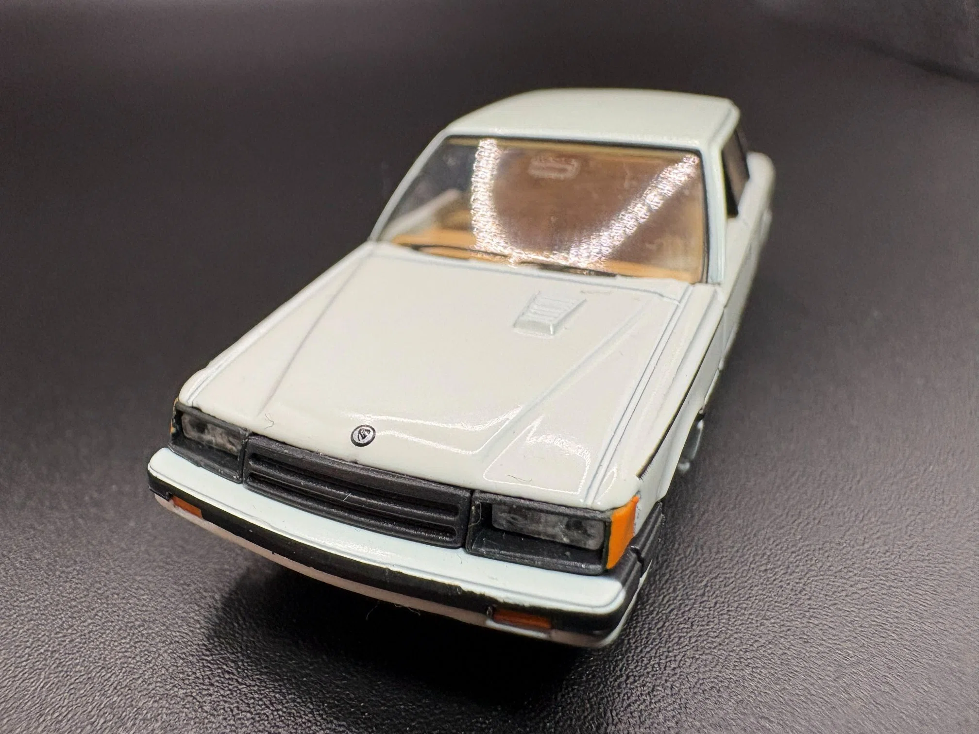 トミカリミテッドヴィンテージ NEO LV-N03a 日産レパードTR-X（白）｜のり