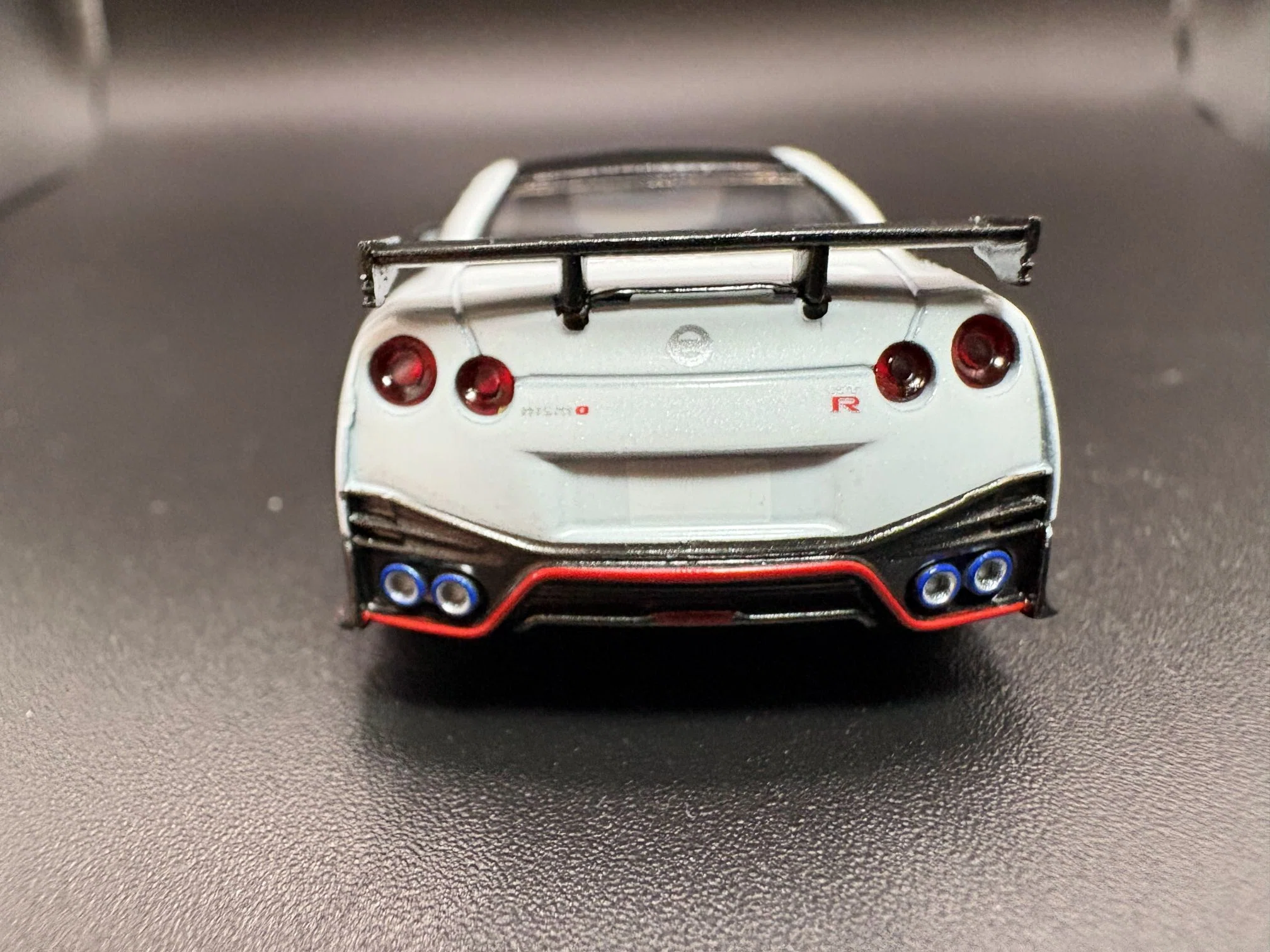 トミカリミテッドヴィンテージ NEO LV-N254b NISSAN GT-R NISMO