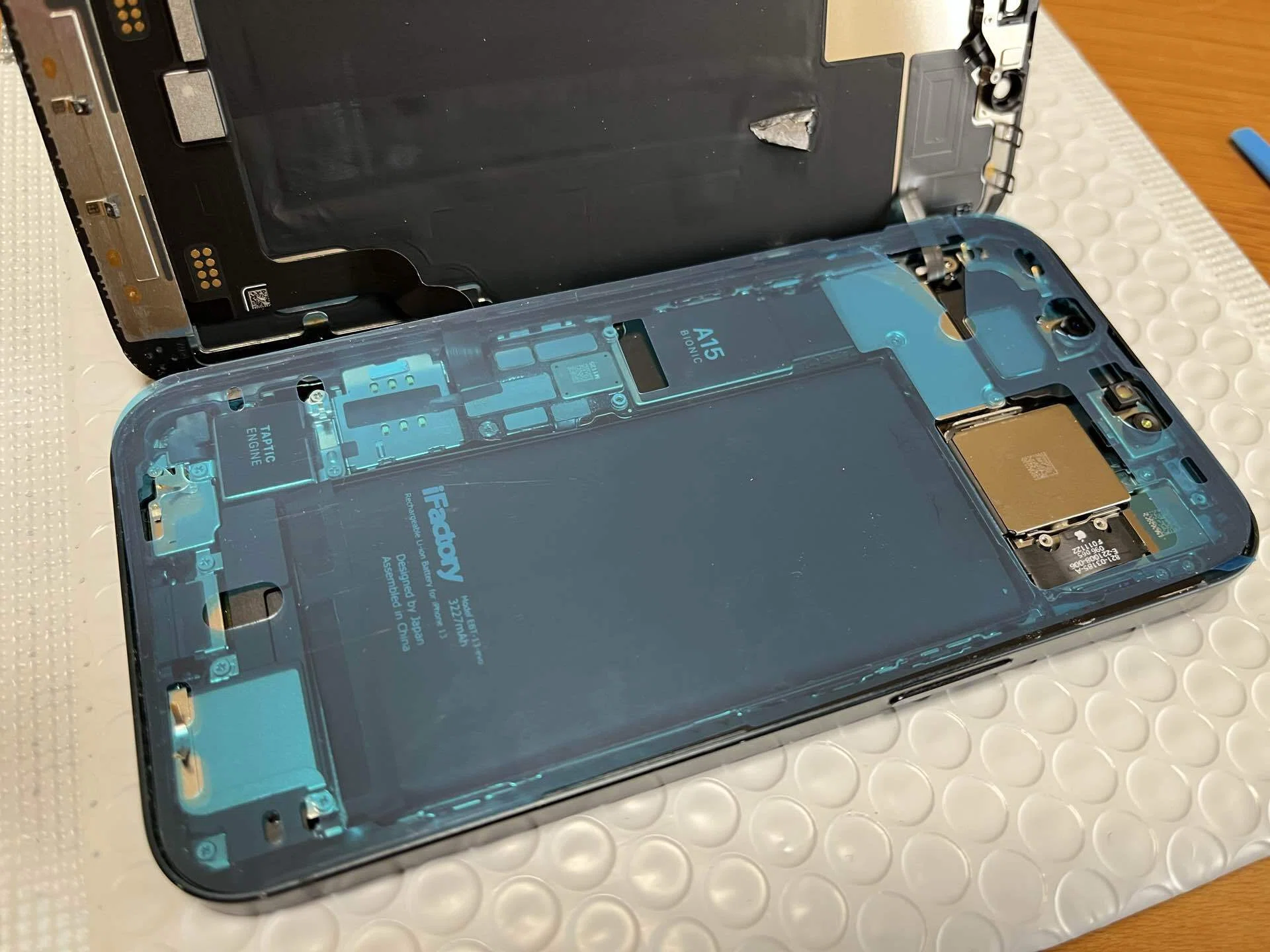 iPhone13のバッテリーを自分で交換してみた④｜HIROさんの和の余白