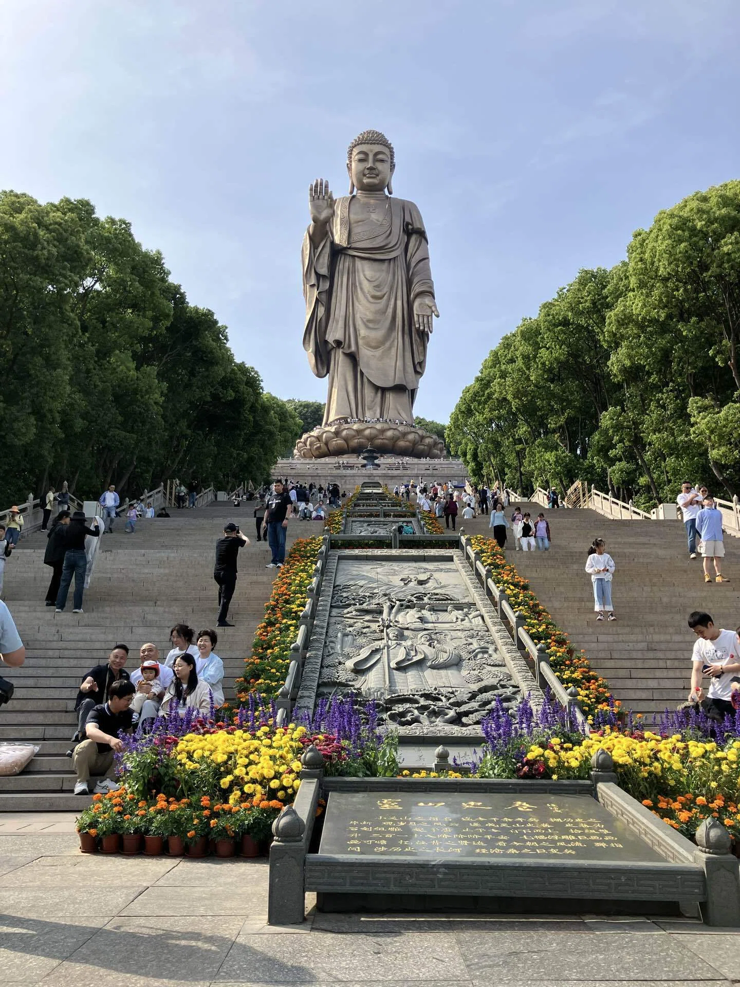僧侶像 大きな袋を持つ 西安・世界遺産の旅⑤〜無錫編 大仏が呼び覚ますメガロフォビアと釈迦