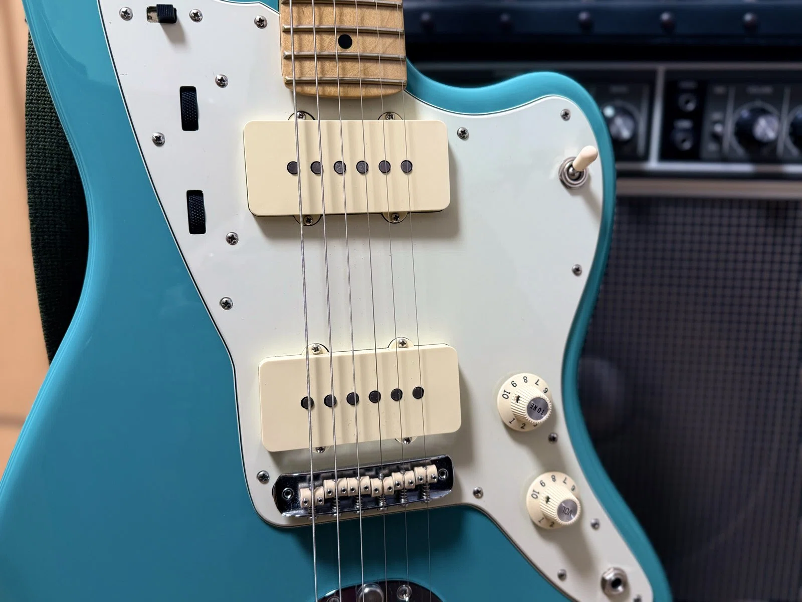 ジャズマス買うならこれ】Fender American Professional II Jazzmaster