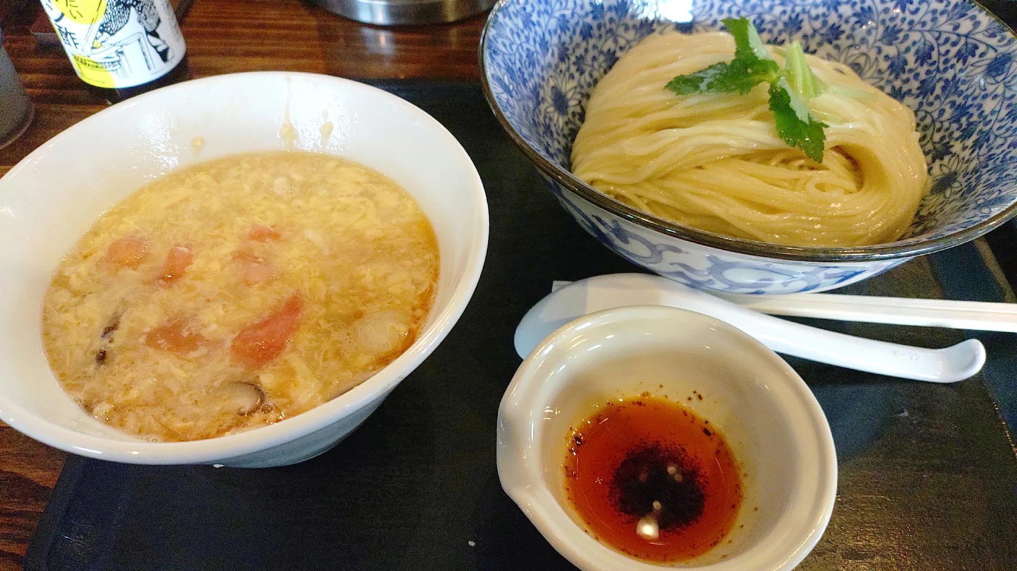 期間限定】三ツ矢堂製麺の「フカヒレ入りトマト酸辣湯つけそば」を食す