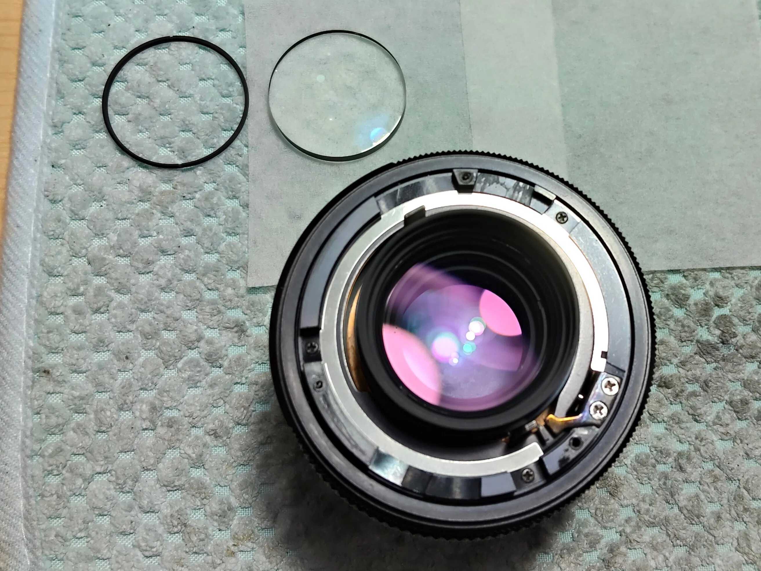 Disassembly of the Olympus OM-SYSTEM 90mm F/2 Macro｜フィルム