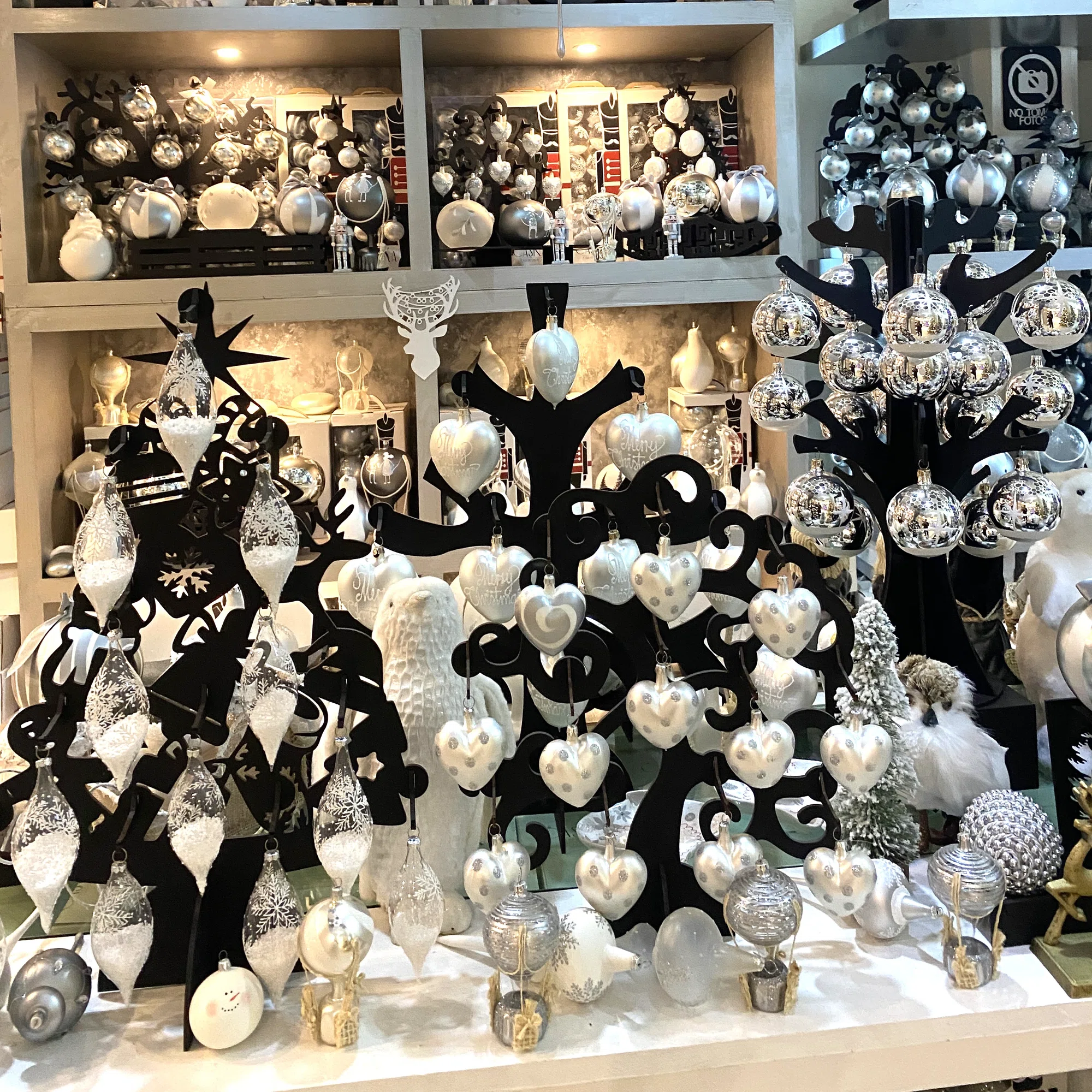 04/ 魔法の村 チグナウアパン（Chignahuapan） クリスマスオーナメント