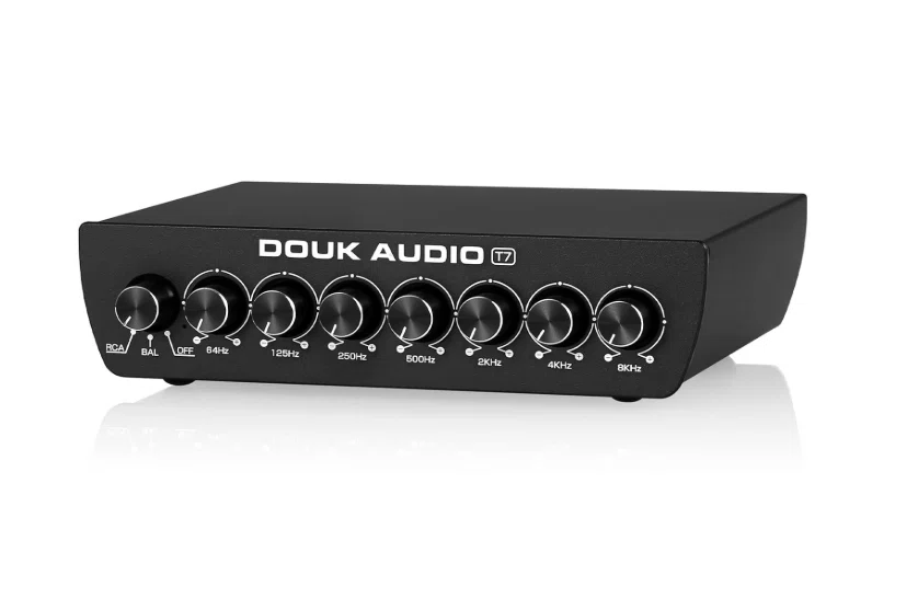あき SOUND PUREDIOグラフィックイコライザー「MEQ 30」 格闘ゲームの音声を全面に出せそうなグラフィックイコライザー