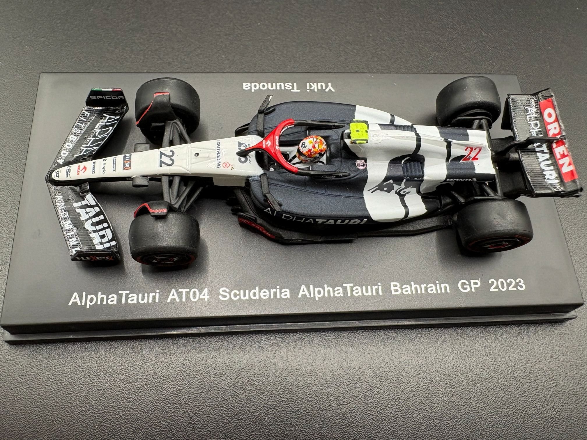 プリンちゃん1/18 アルファタウリ AT04 イギリスGP 角田裕毅 F1速報特注スパーク 1/43 アルファタウリ AT04 アメリカGP 2023 角田裕