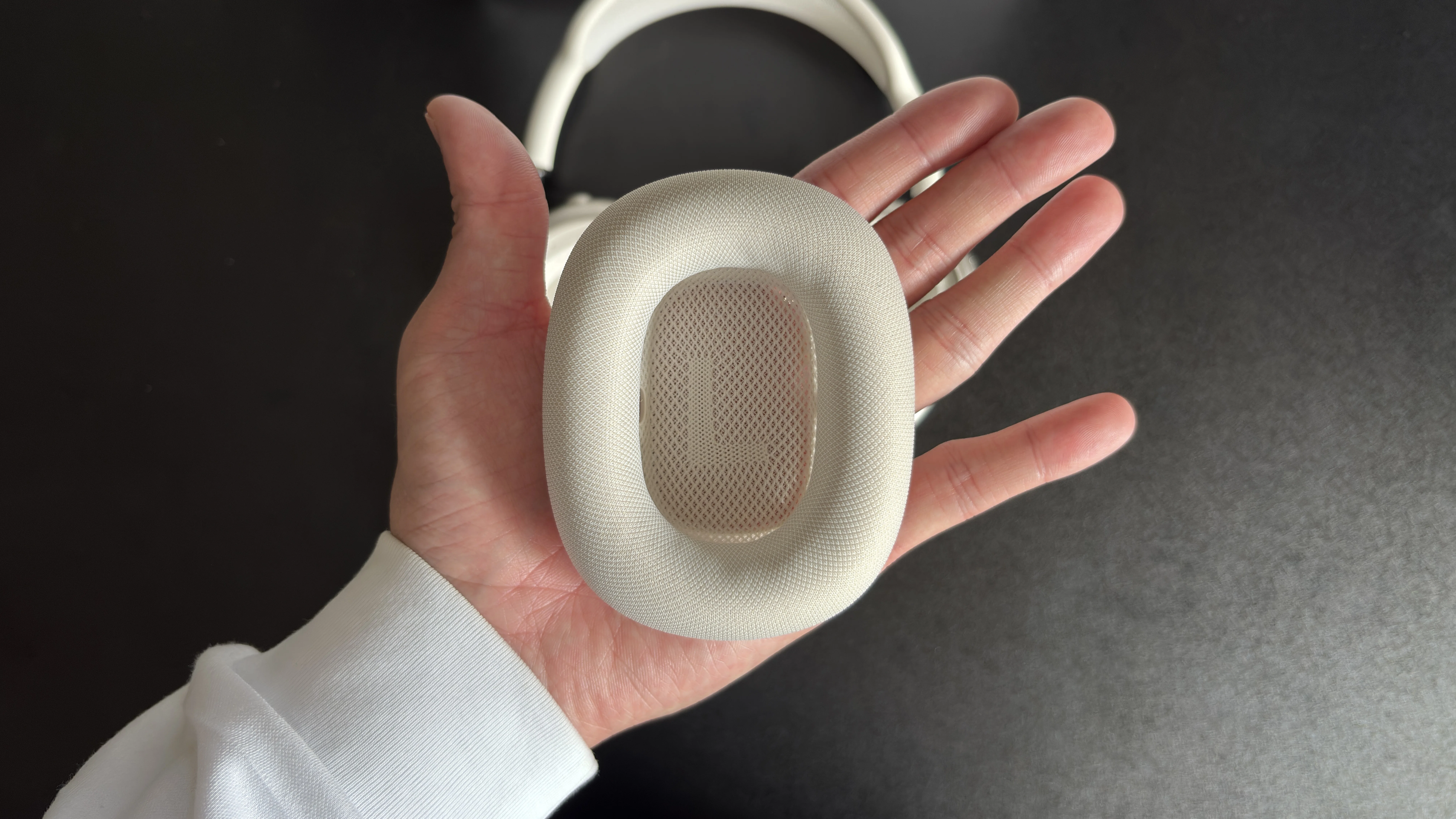AirPods Max 2を買っちゃいました！サクッと開封!｜チャンけん(Apple