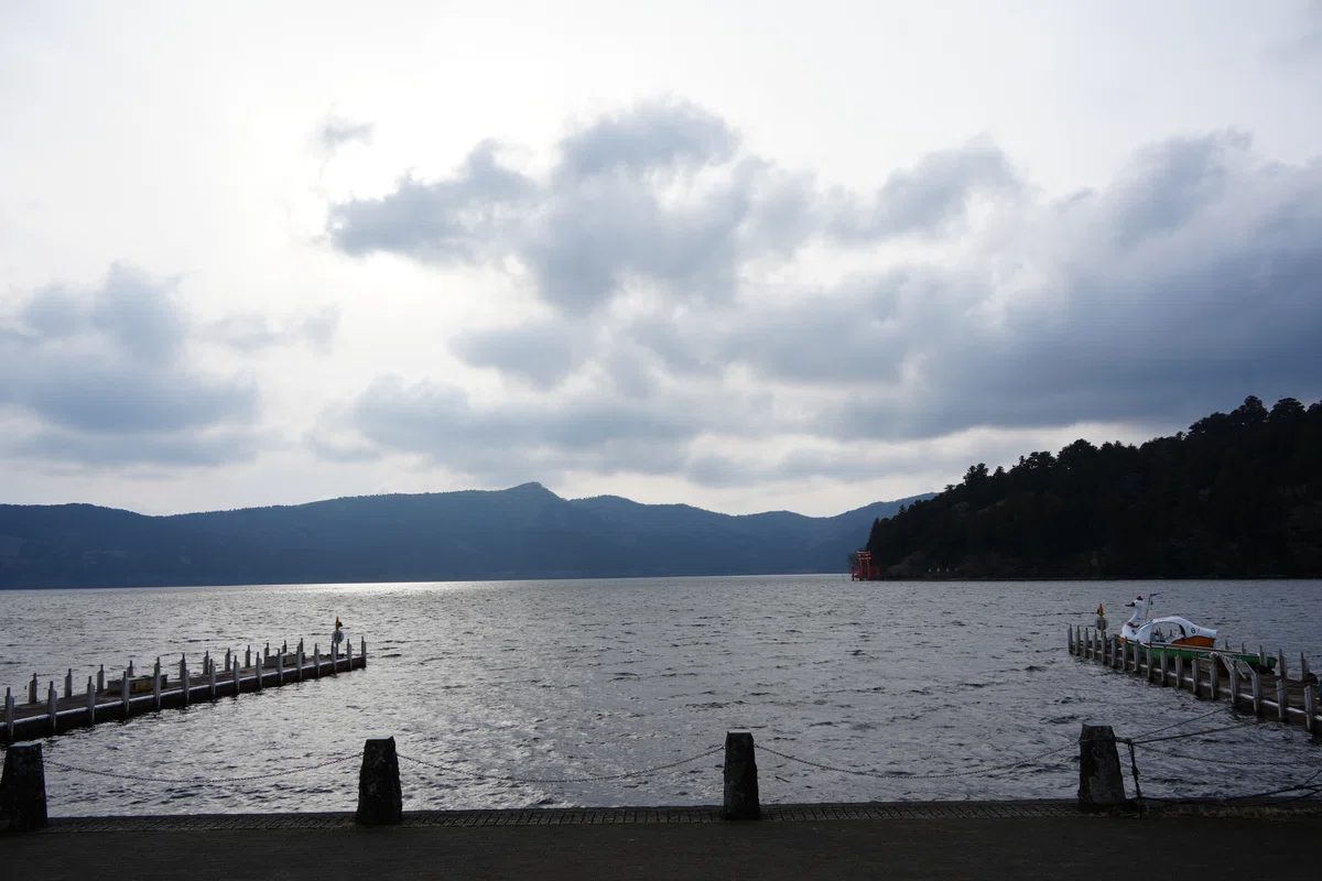 芦ノ湖畔