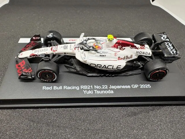 スパーク 1/64 オラクル レッドブル レーシング RB21 No.22 2025 F1