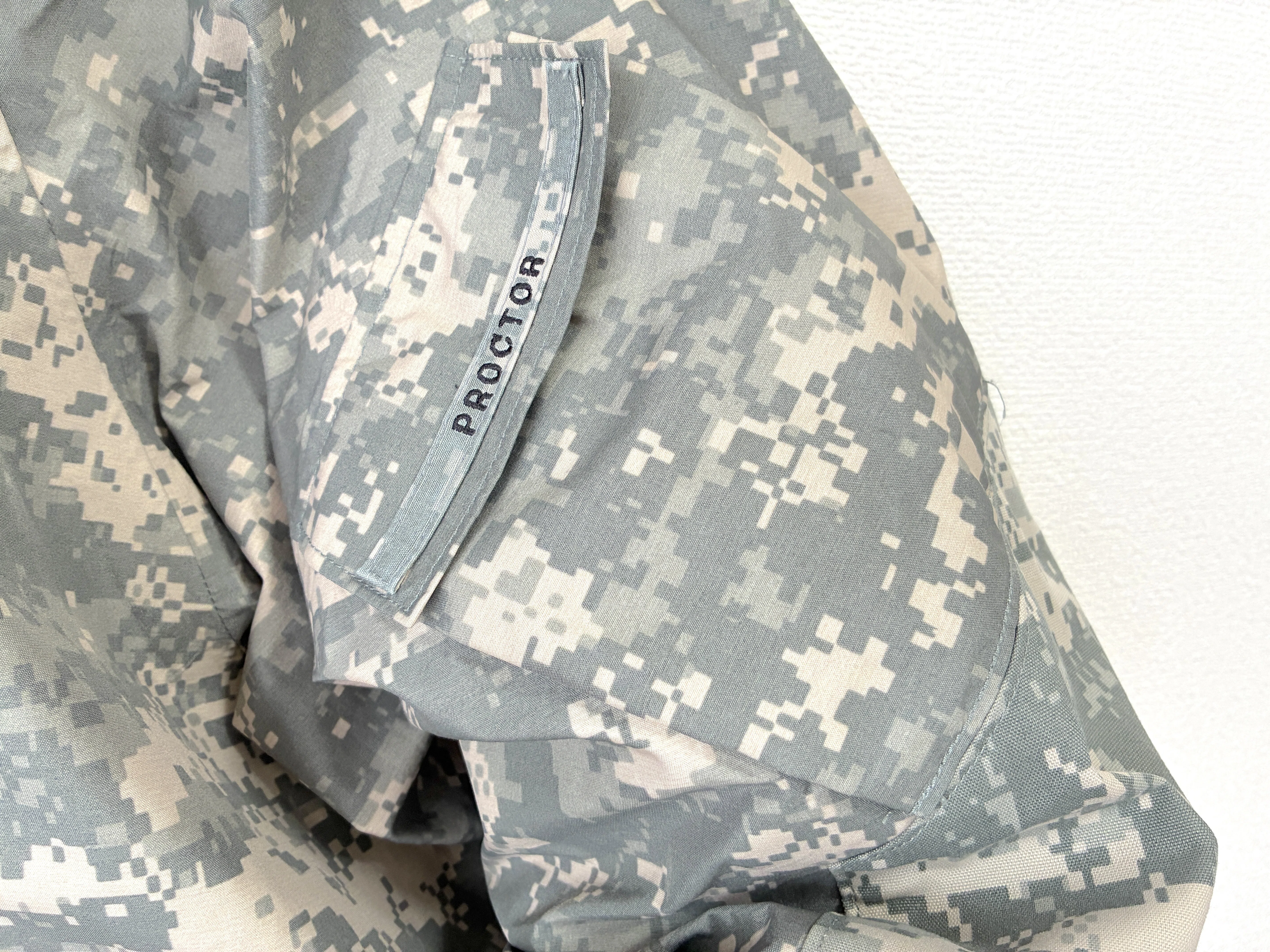 Gore tex ecwcs gen2 サイズ 感 US Army E C W S Gore Tex Parka S W I