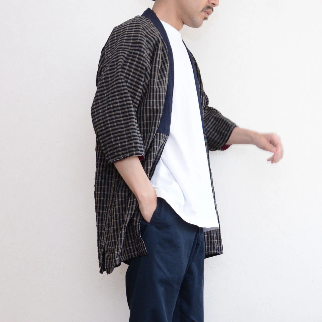 【希少格子模様】昭和中期 木綿 野良着｜藍染襟 手ぬぐい｜ジャパンヴィンテージ 縞ではなく、格子を選んだ人がいた。── 東北の野良着が語ること