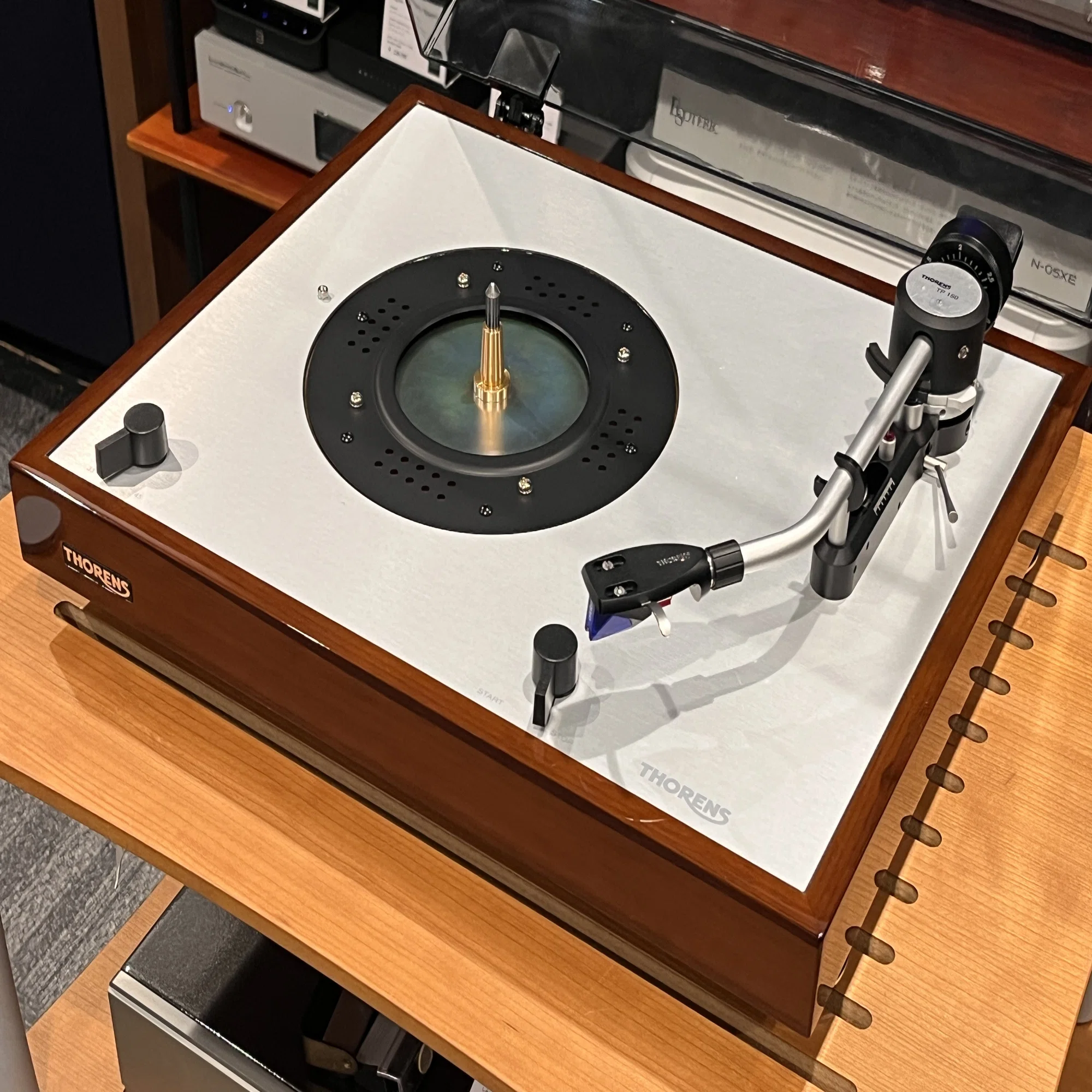 Thorens TD403DD のすゝめ｜オーディオユニオン吉祥寺店