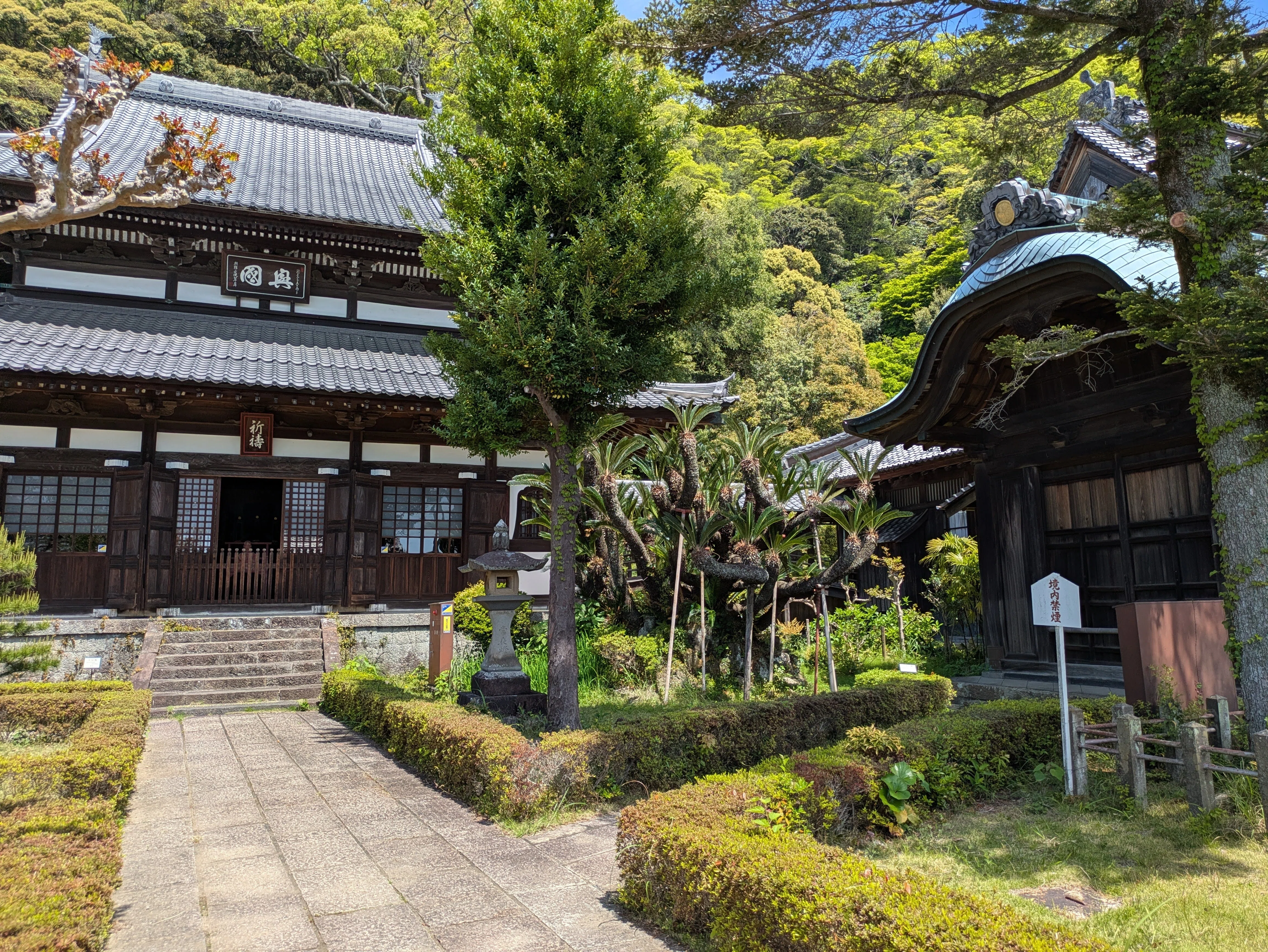 2026.04.19 静岡市清水区、盛り沢山な清見寺と河内の大石｜keitoneco99