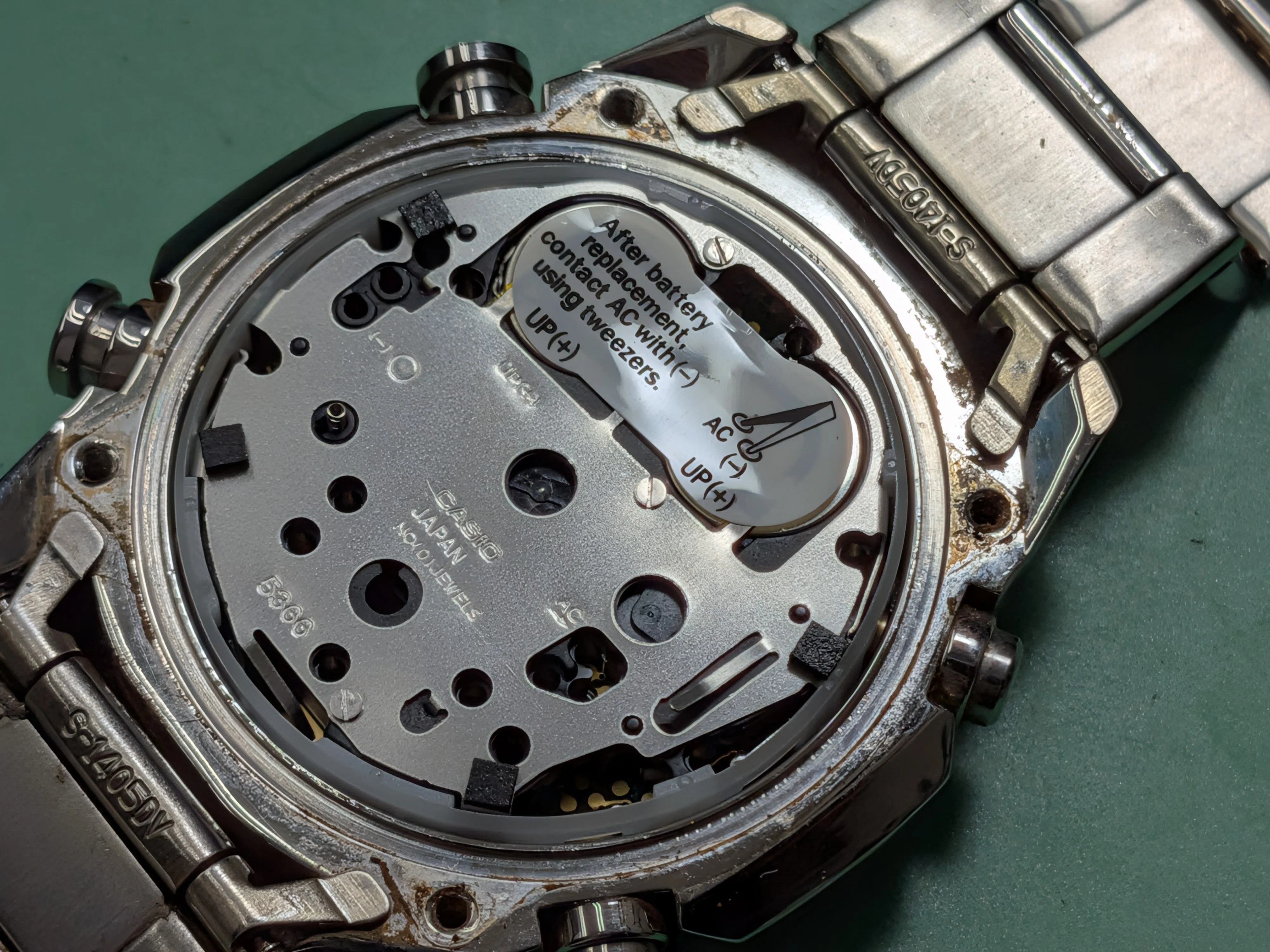 CASIO】EDIFICE 電池交換｜富屋時計店
