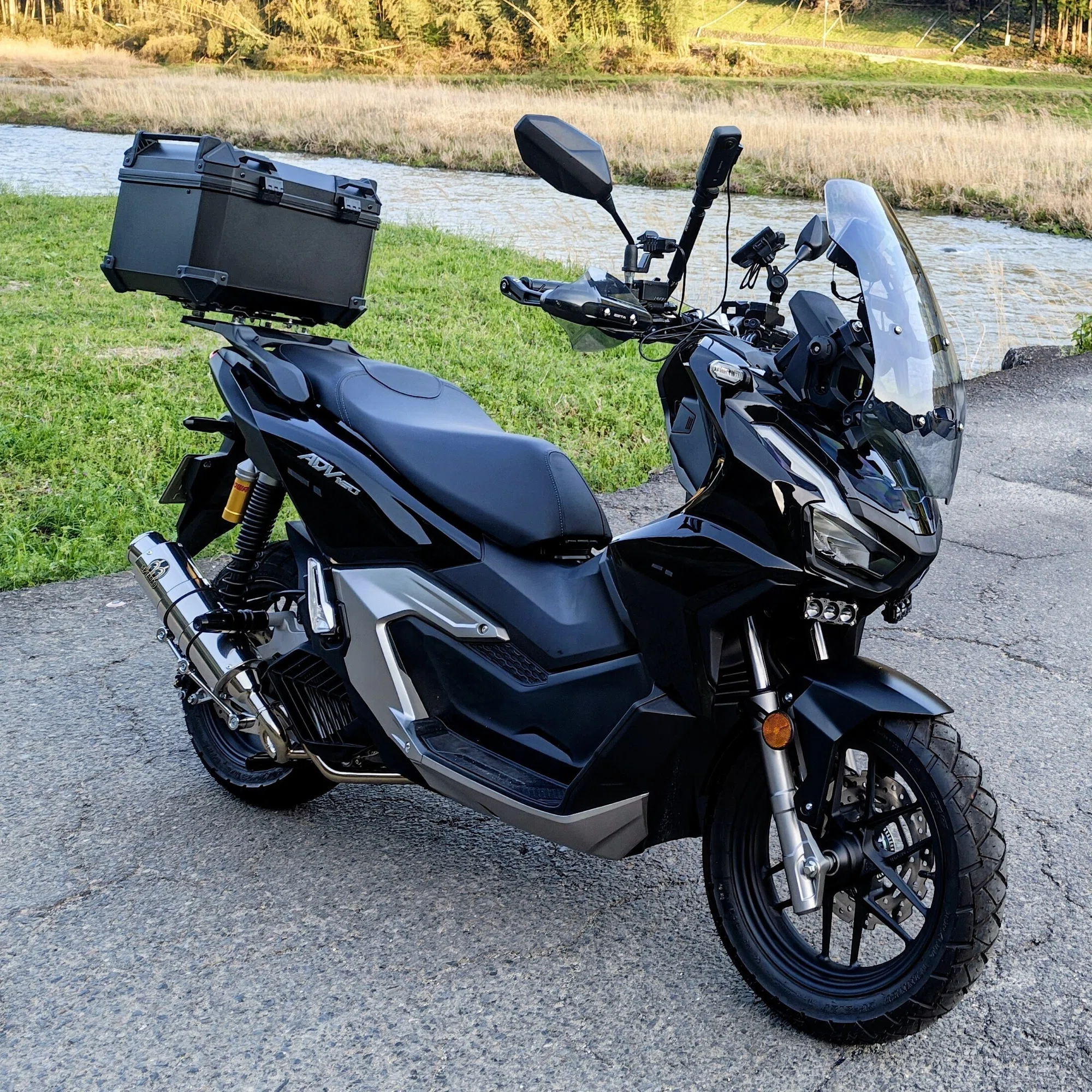 ホンダ ADV160】マフラー交換！はたして走りは変わったのか！？自腹 