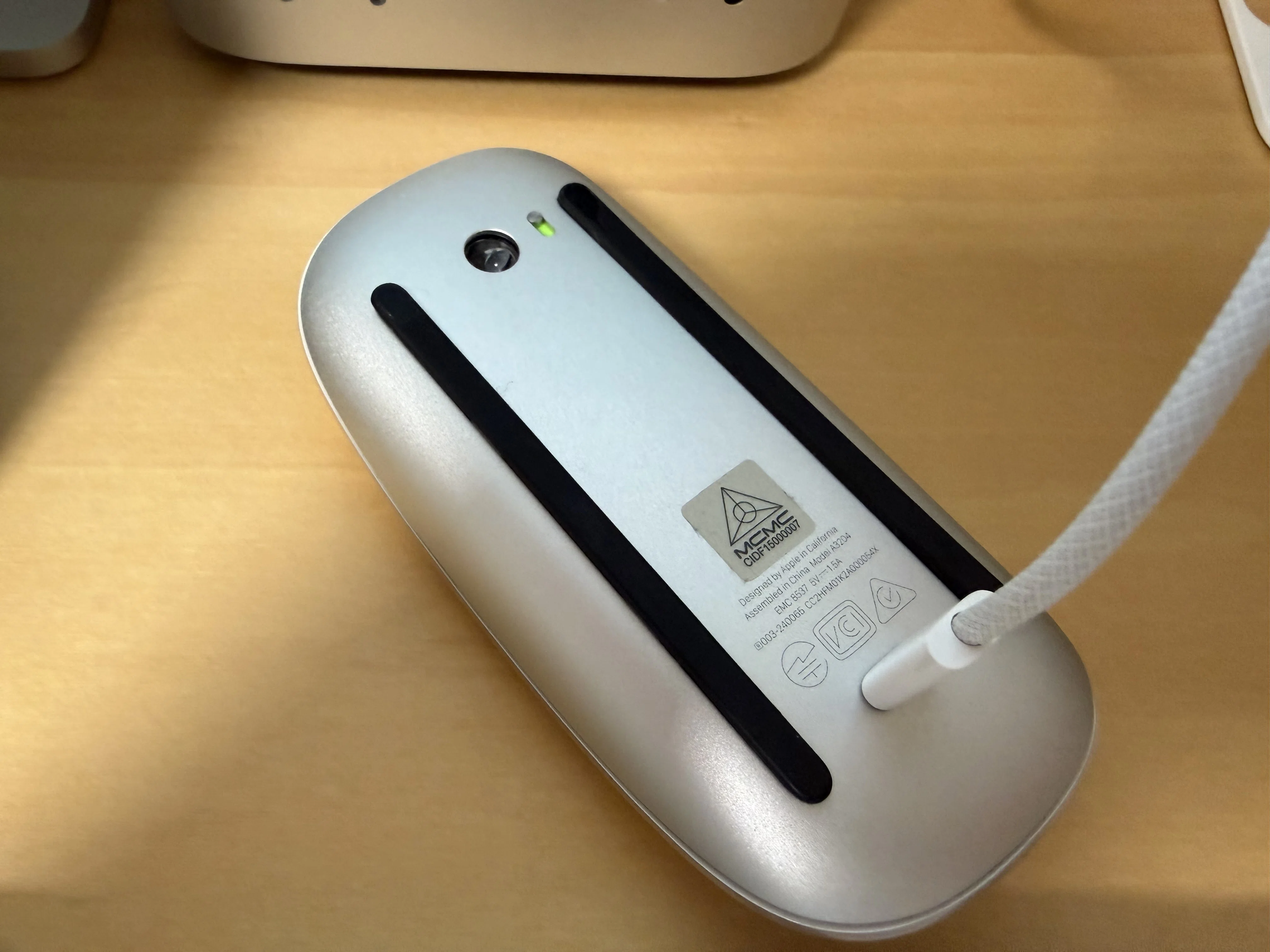 Magic Mouseにするか、Magic Trackpadにするか。｜しろぼこ