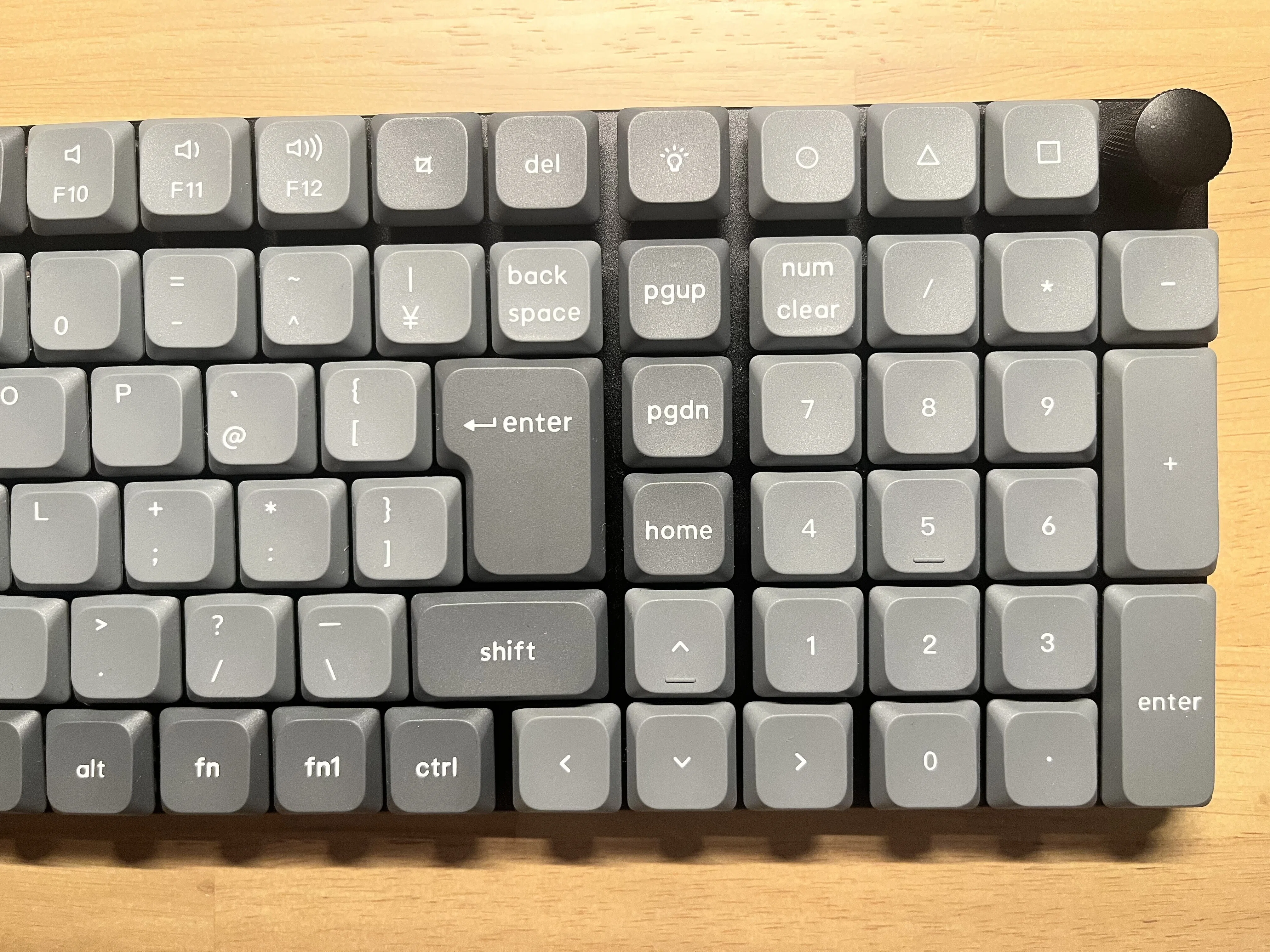 keychron K17 max レビュー｜買って分かったキーボードの話｜とうま
