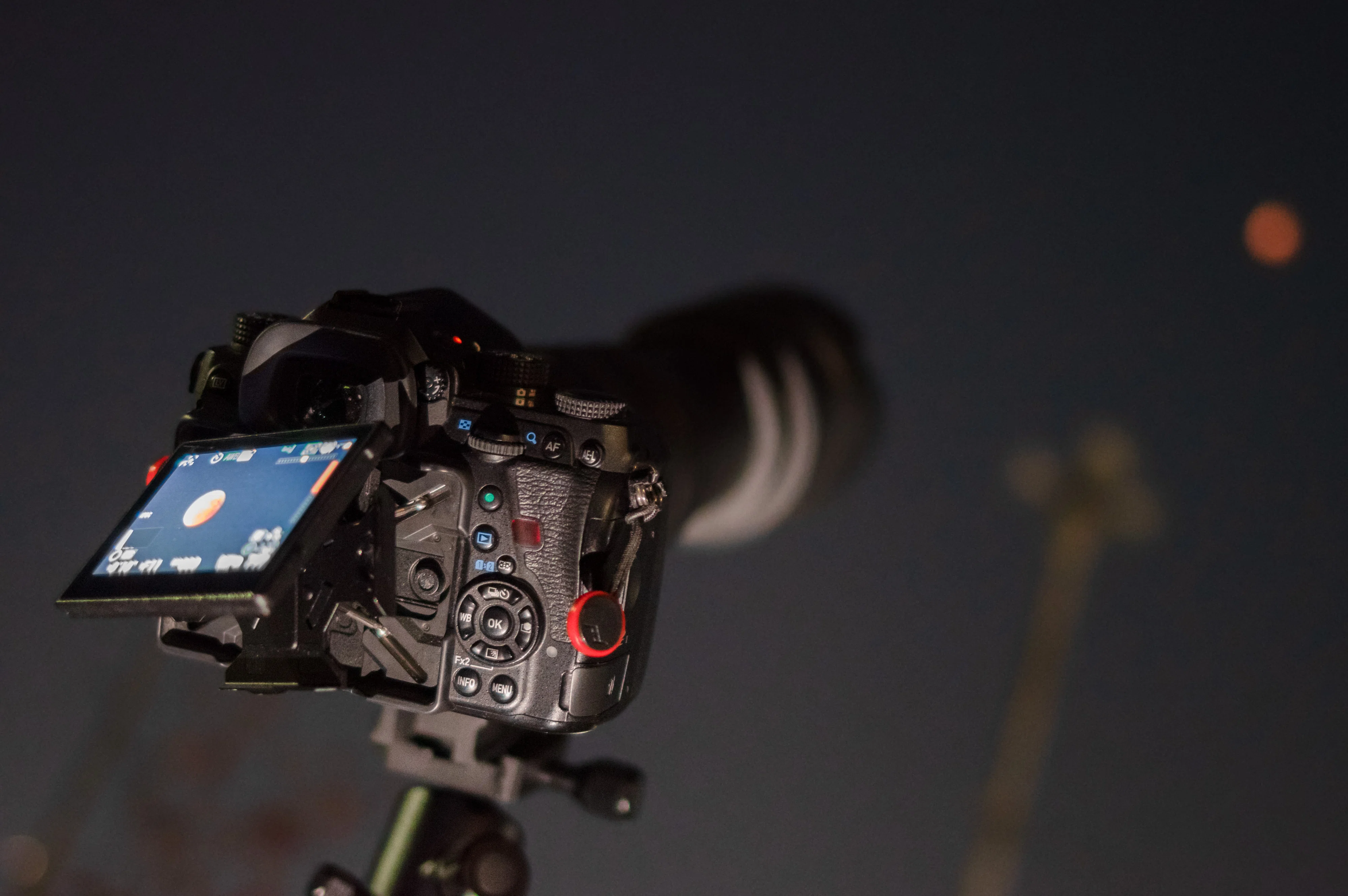 PENTAXで「一番コンパクトなデジタル一眼レフ」は何か？｜がま