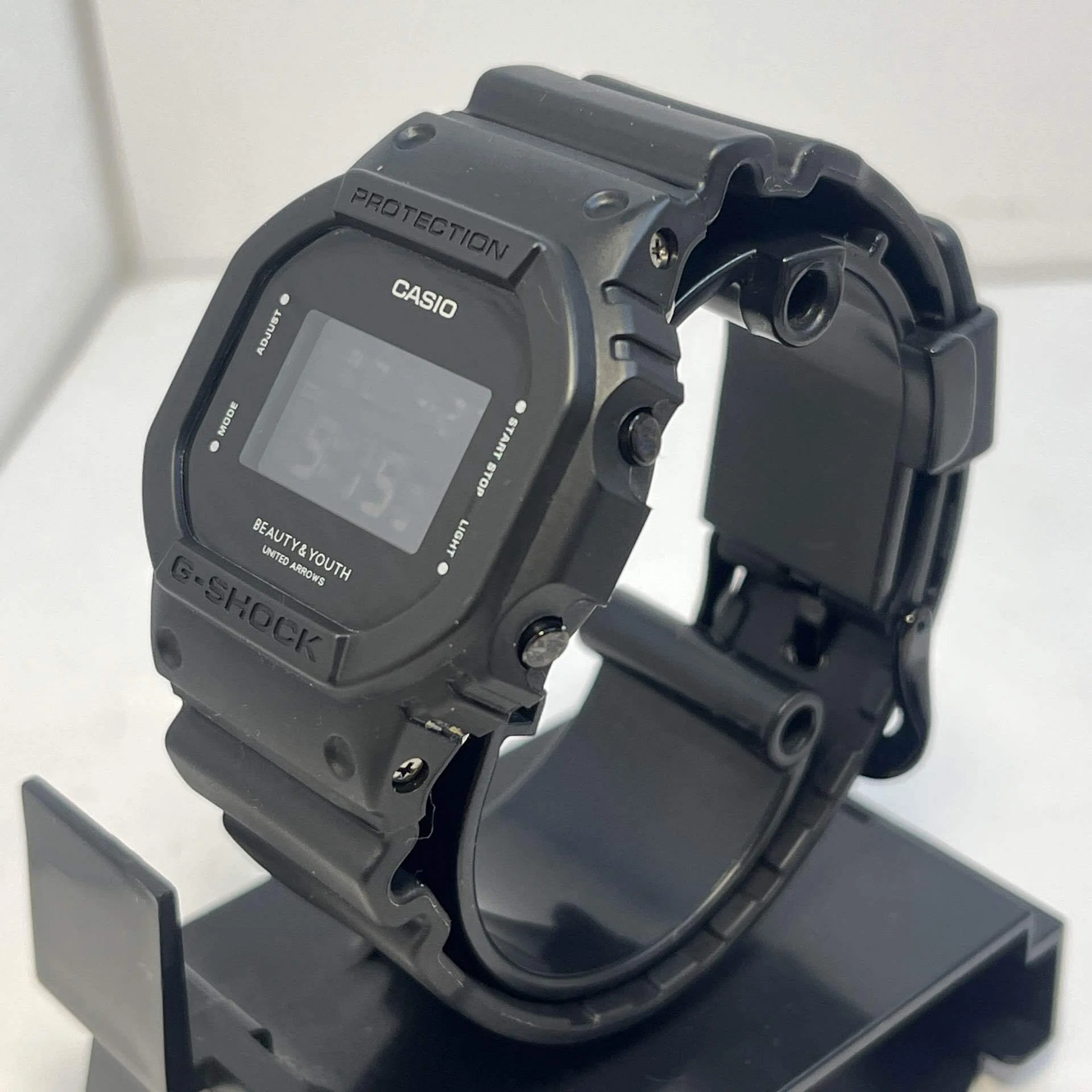 レビュー】大人の「黒」、ここにあり。G-SHOCK × BEAUTY&YOUTH DW