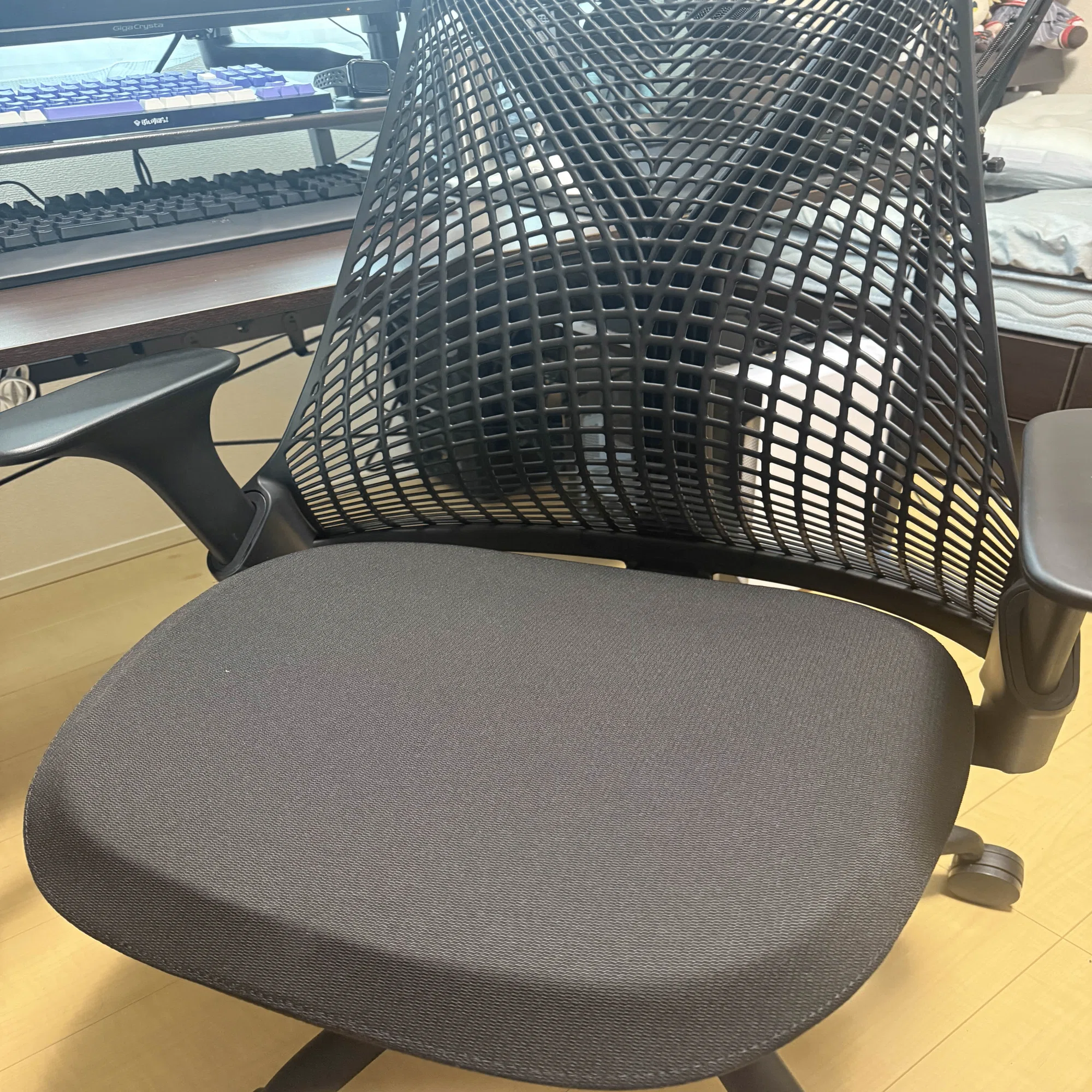 ハーマンミラー セイルチェア、90,640円は買い。腰痛から解放された12 