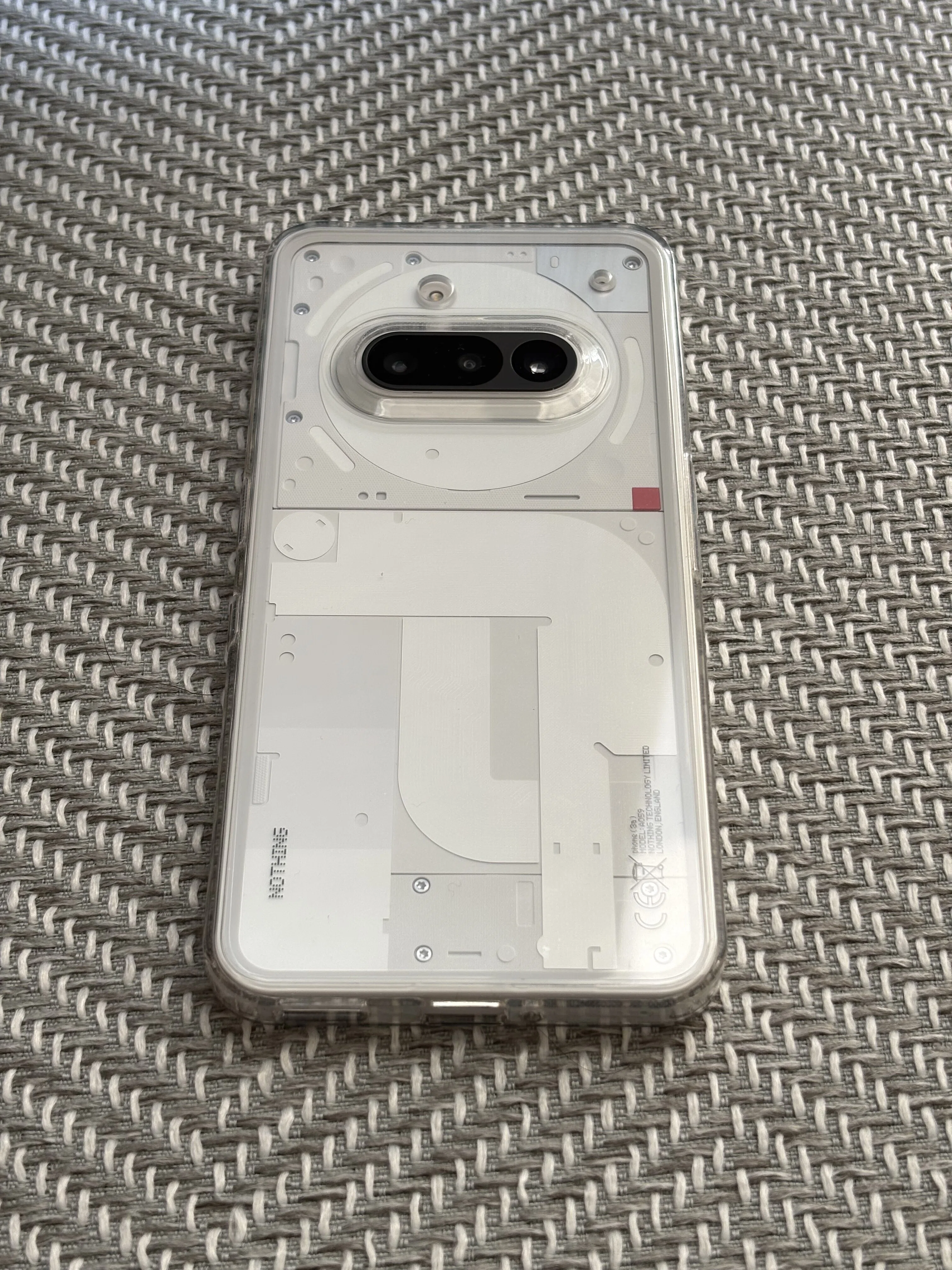 最高にかっこいいミニマルスマホ nothing phone3aレビュー｜てすとてっく