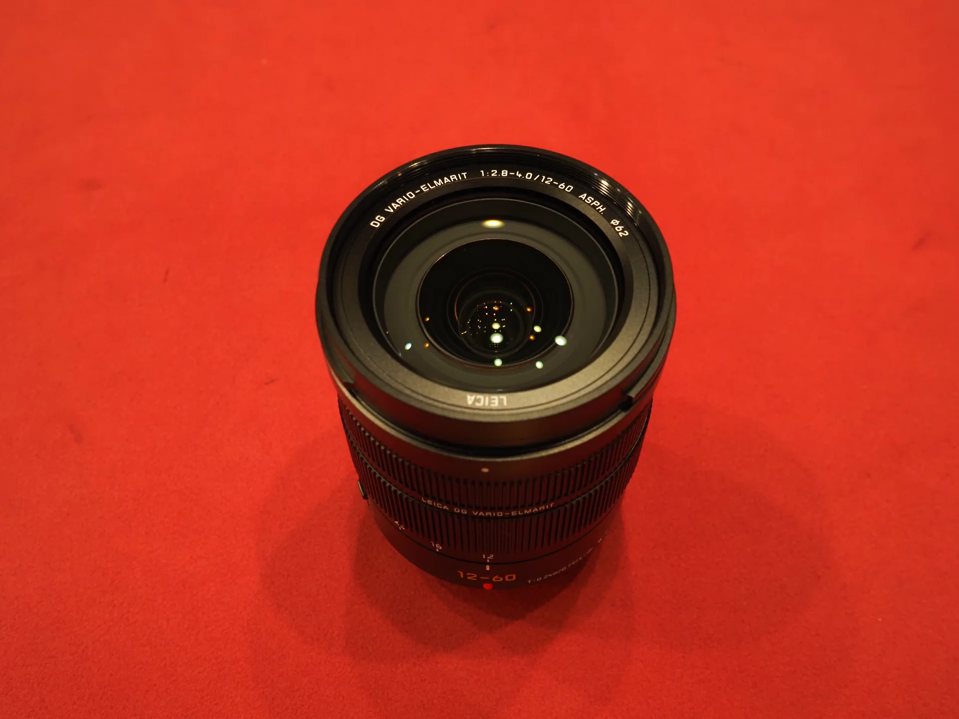 レンズ(ズーム) DG VARIO-ELMARIT 
8-18mm F2.8-4.0 4児パパ 明るいズームをゲット| パナソニック LEICA DG VARIO-ELMARIT