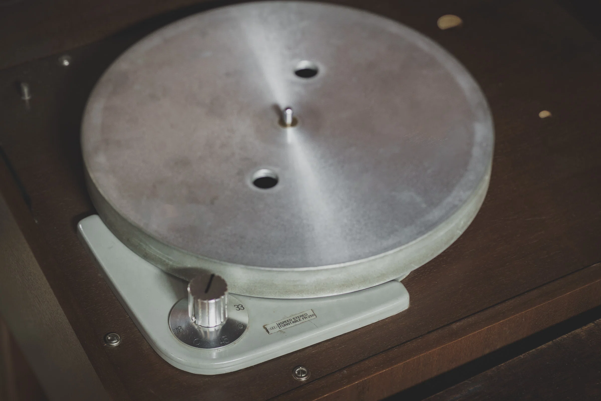 ★CEC 4SPEED STEREO TURNTABLE FR-250　50Hz Maintenance of the CEC FR-250 Idler Drive Turntable｜t shimizu