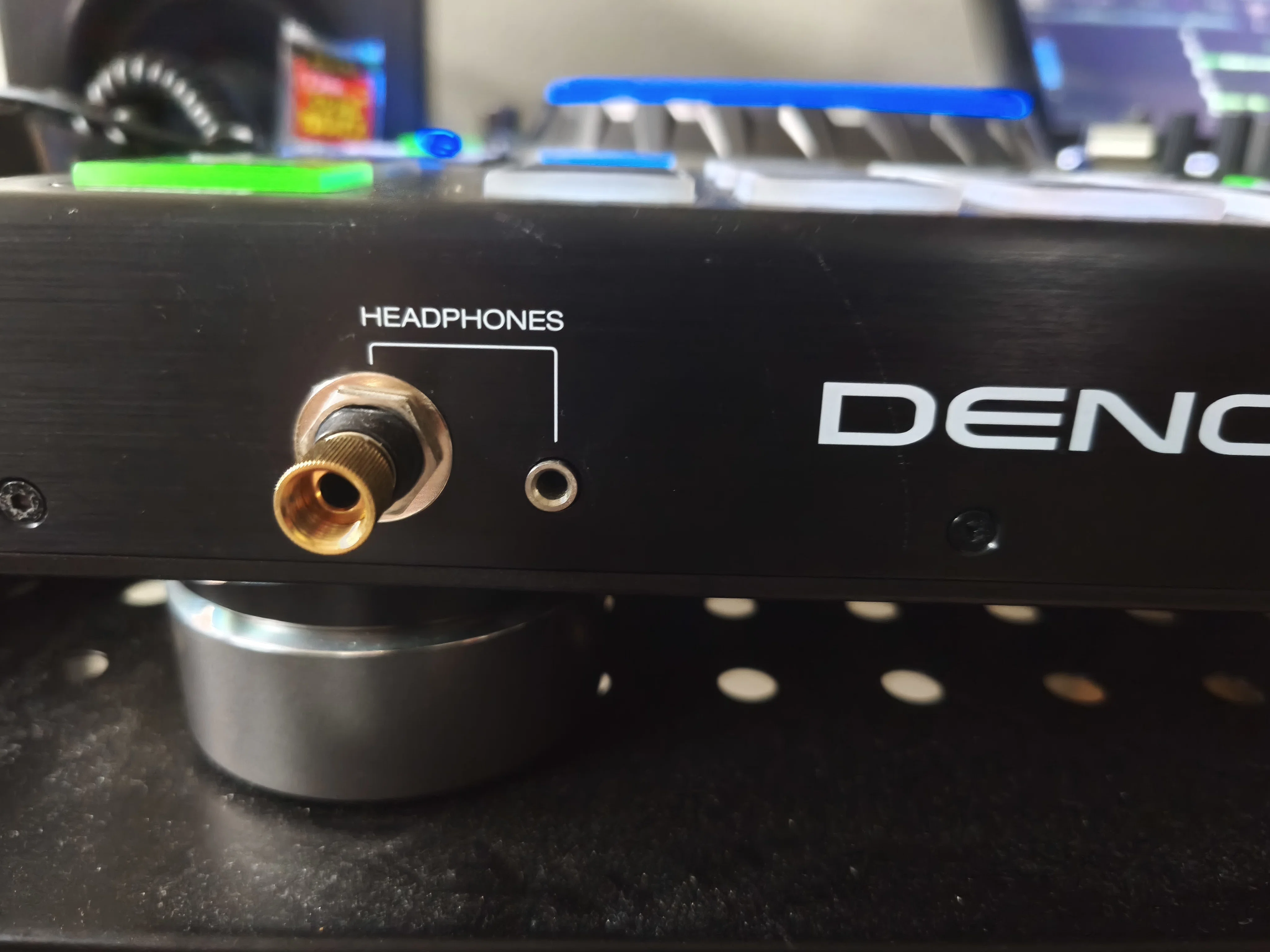 実機レビュー】DENON DJ Prime4を紹介！海外で今流行りのDENON製の