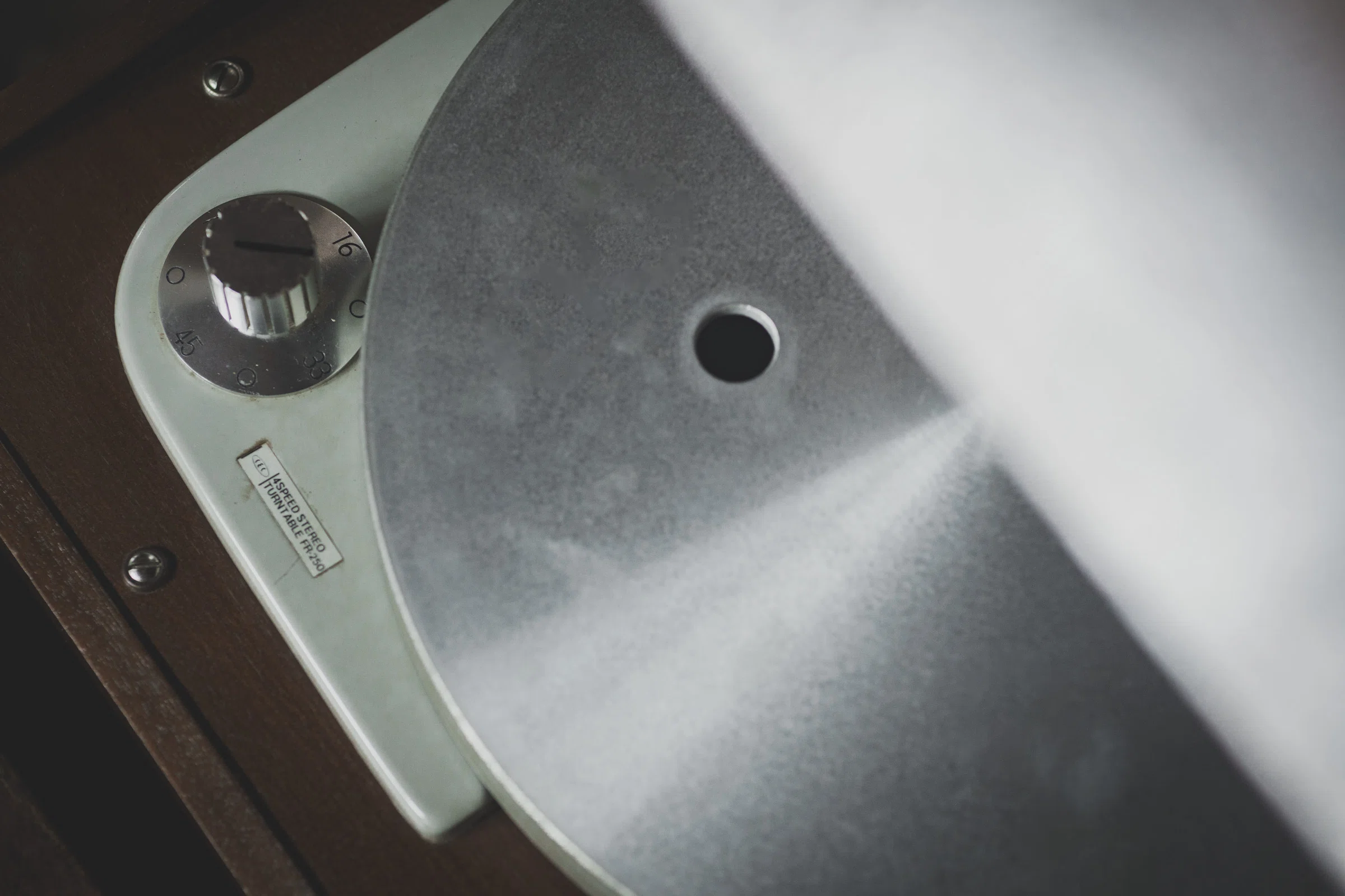 ★CEC 4SPEED STEREO TURNTABLE FR-250　50Hz CEC FR-250 アイドラードライブ・ターンテーブルの整備｜t shimizu