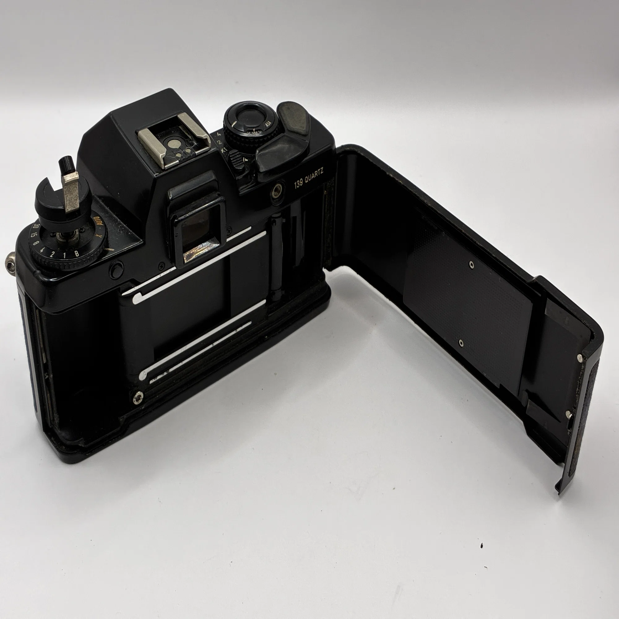 新たなフィルムカメラがやってきた 【CONTAX 139 Quartz】｜ytkampf_fps0