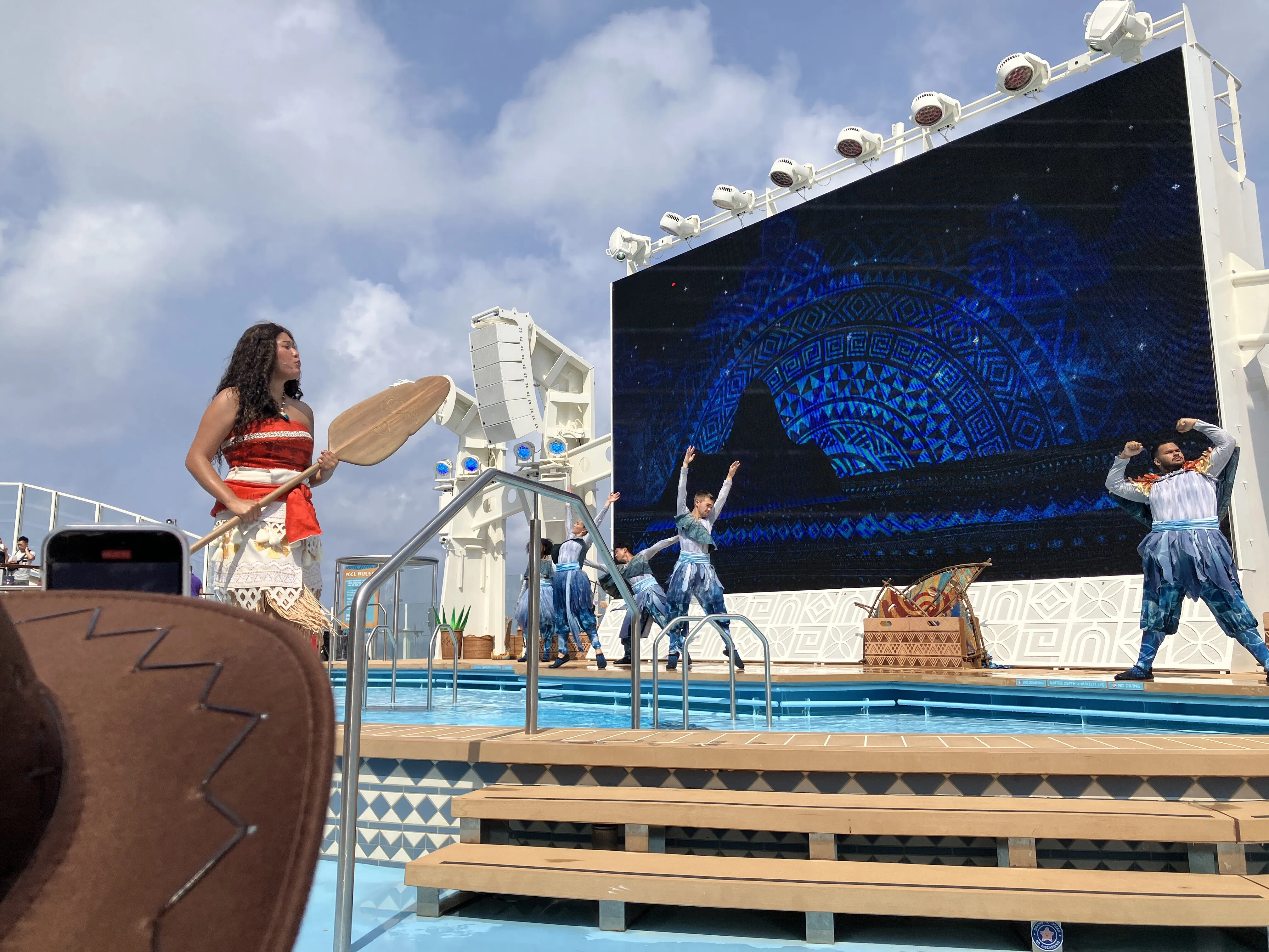 4泊5日 ディズニークルーズ・アドベンチャー号 | 4日目｜KUMAMOVENA