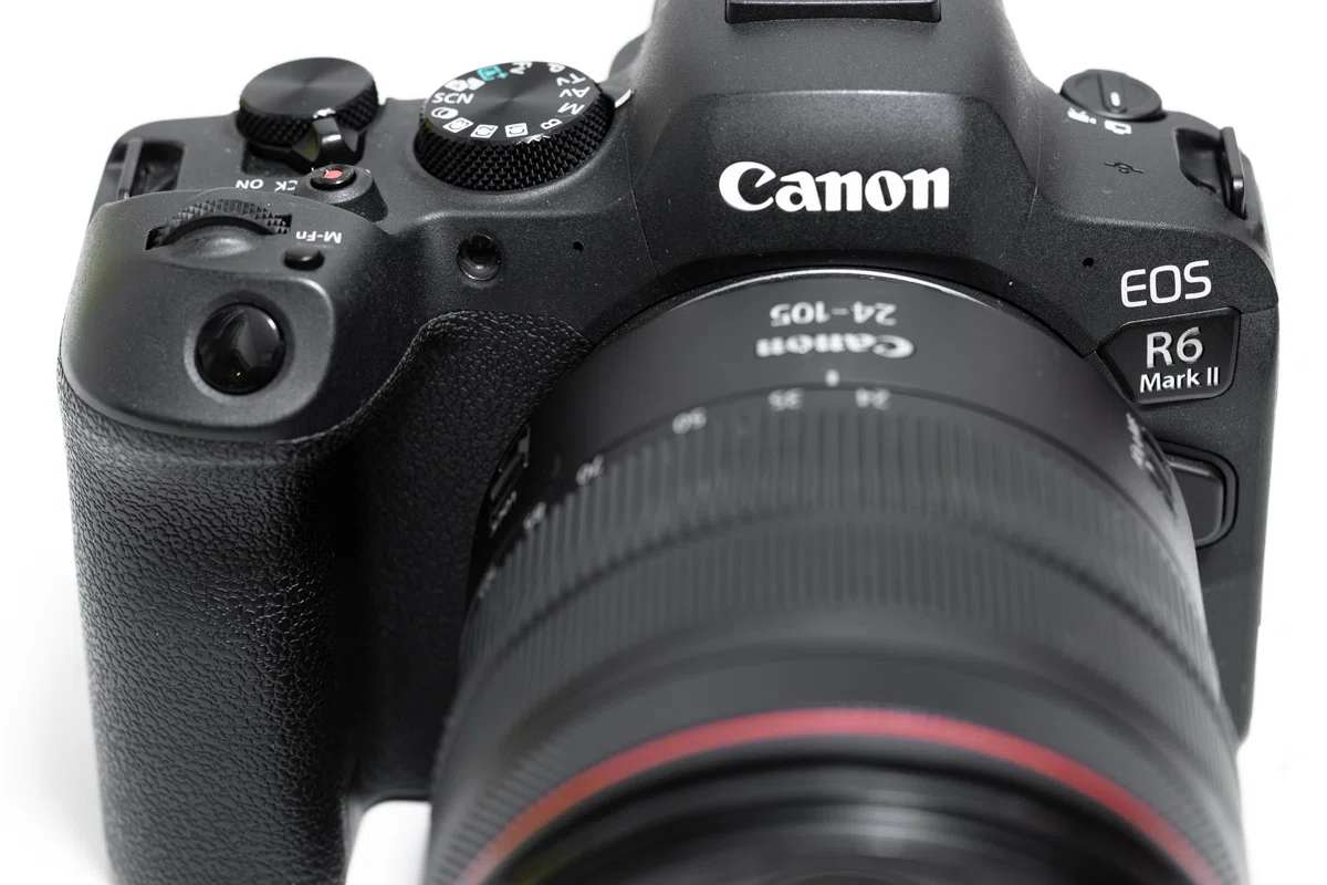 20年以上キヤノンを使ってきた私が、いま旅客機撮影にEOS R6 Mark IIを