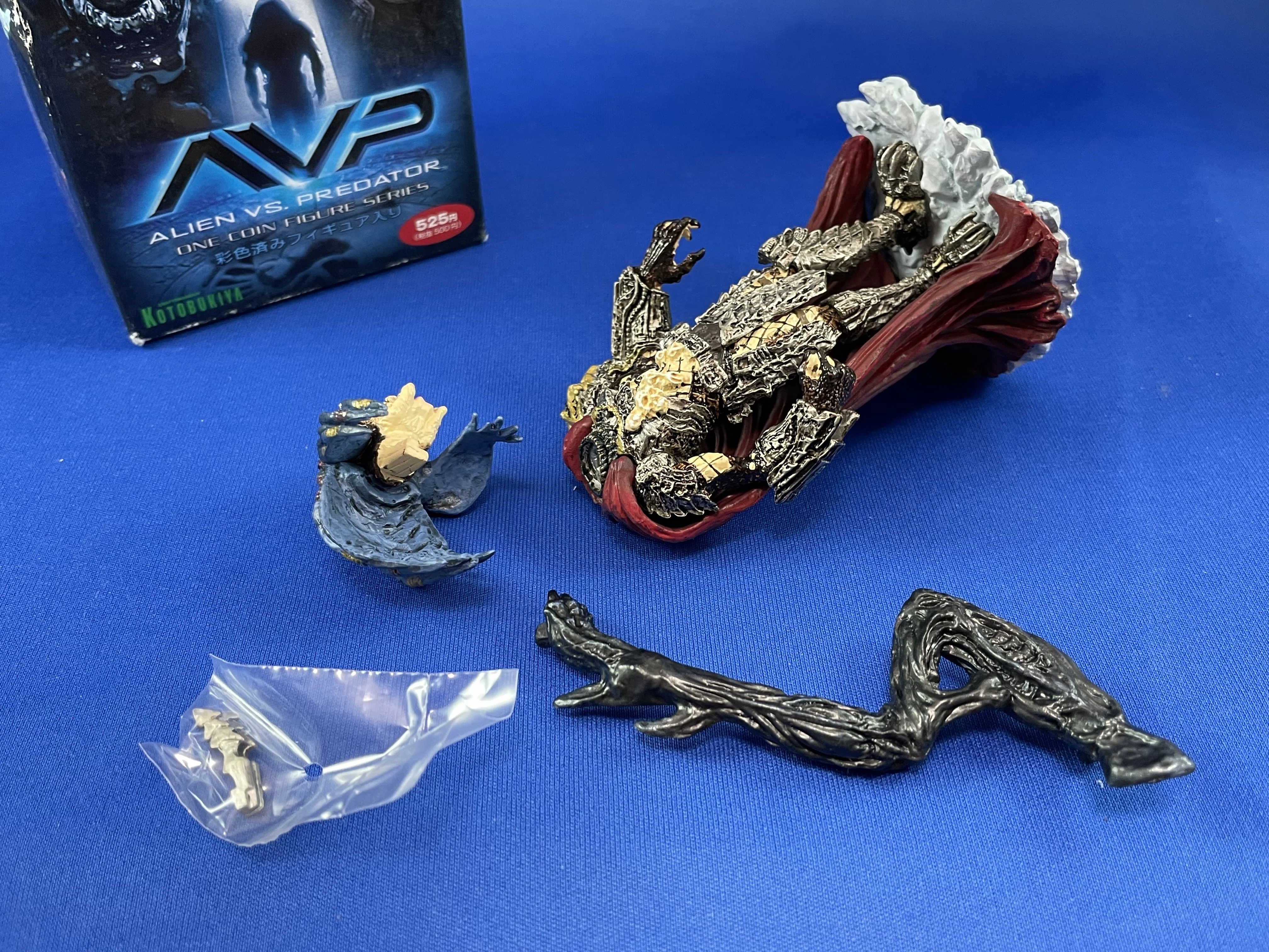 史上最安！？定価500円】コトブキヤ AVP ワンコインフィギュア