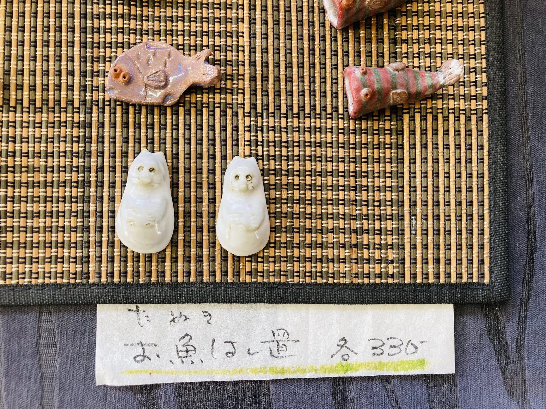 たぬき民芸」を、手のひらに。つい持ち帰りたくなるのには、理由がある