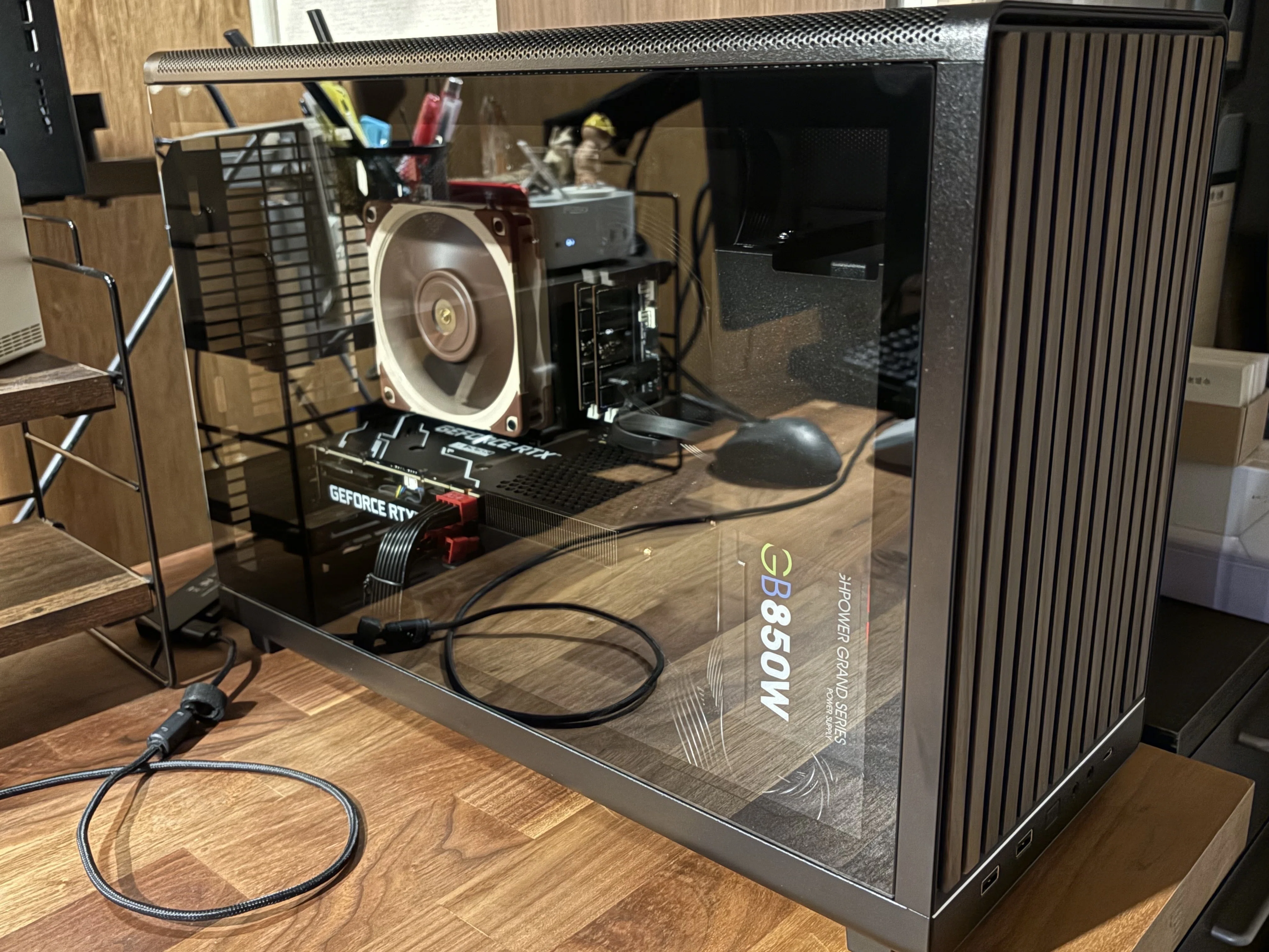 パソコン2台まとめて 連休はじめに、2台のPCを1台にまとめた話｜鮪大好きトラにゃんこ🐅