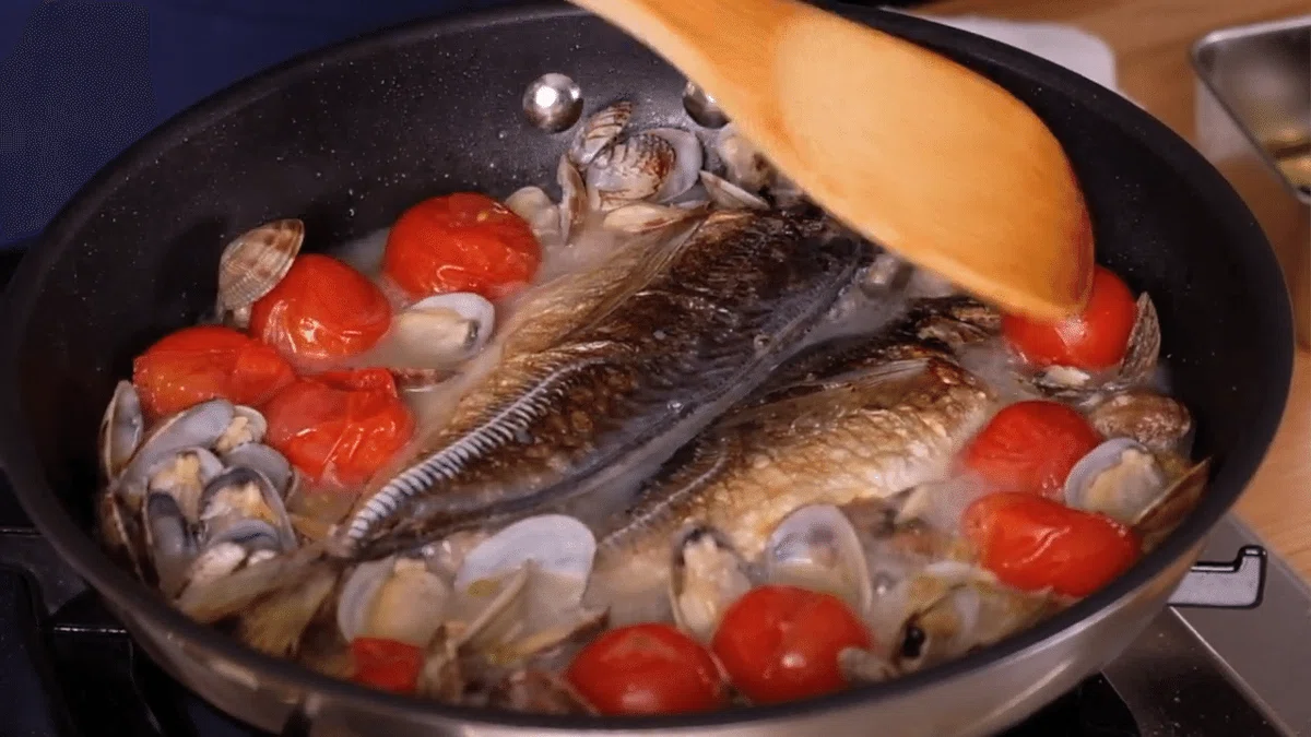 Acqua Pazza with Dried Horse Mackerel: Easy Because It's Dried Fish ...