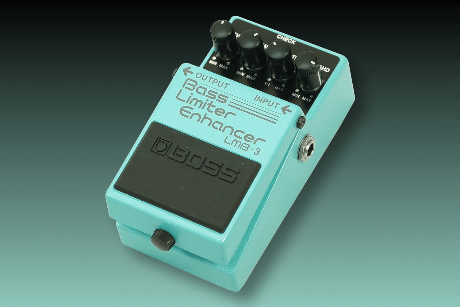特選中古品！ボスのベース用リミッター/エンハンサー「LMB-3」が中古で
