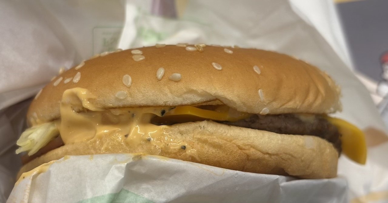 ベーコンレタスバーガー 205 爆発的に美味い！肉肉しさマシマシのベーコンレタスバーガー - YouTube