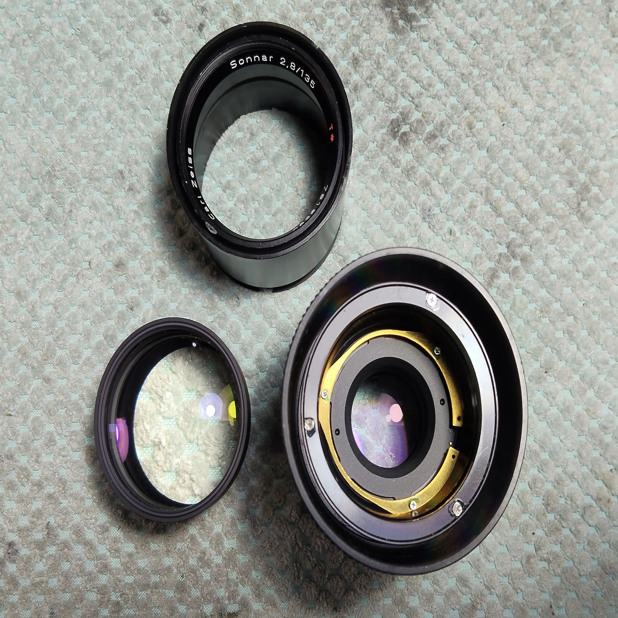 Contax Carl Zeiss Sonnar 135mm F/2.8 T*の分解｜フィルムカメラ修理 