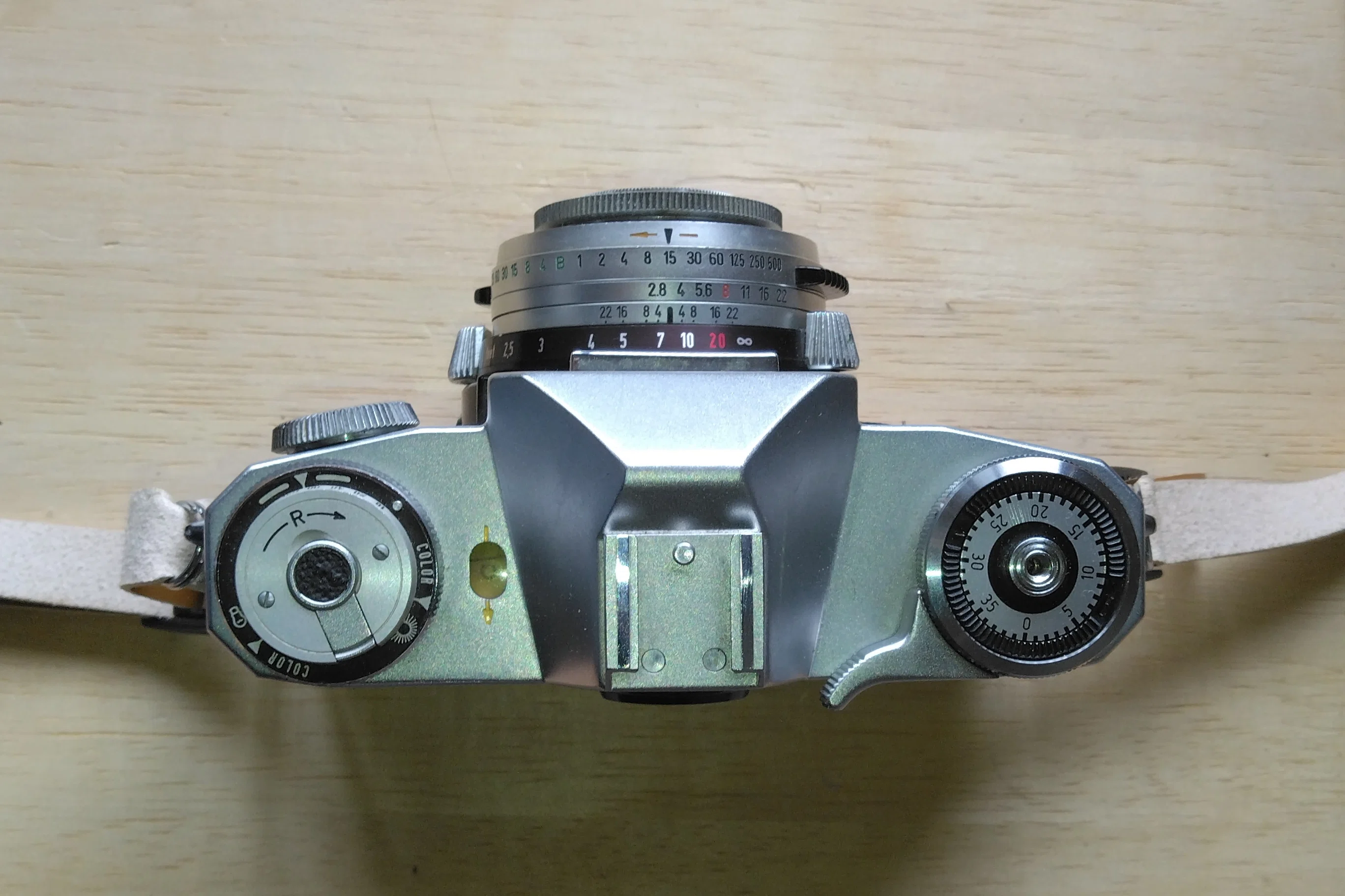 💛ZEISS IKON Contaflex Super ｜いつかどこかで