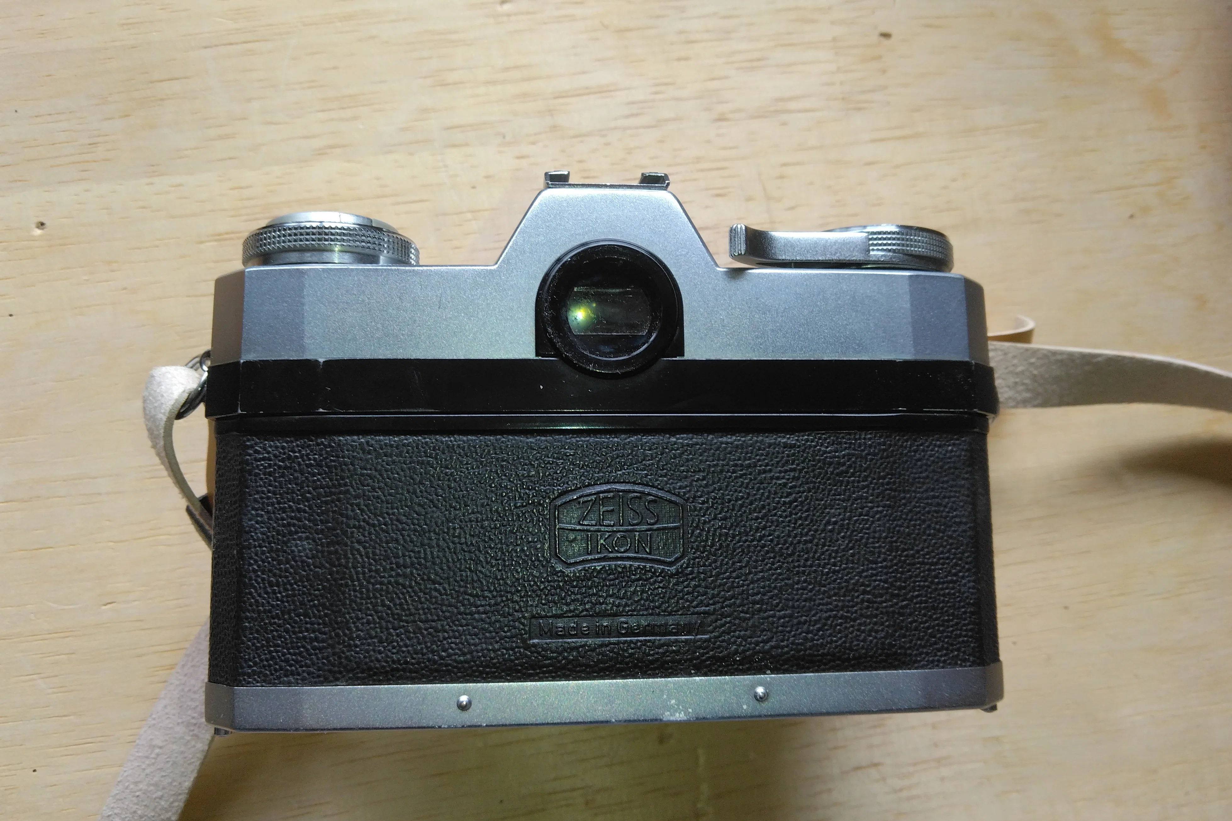 💛ZEISS IKON Contaflex Super ｜いつかどこかで