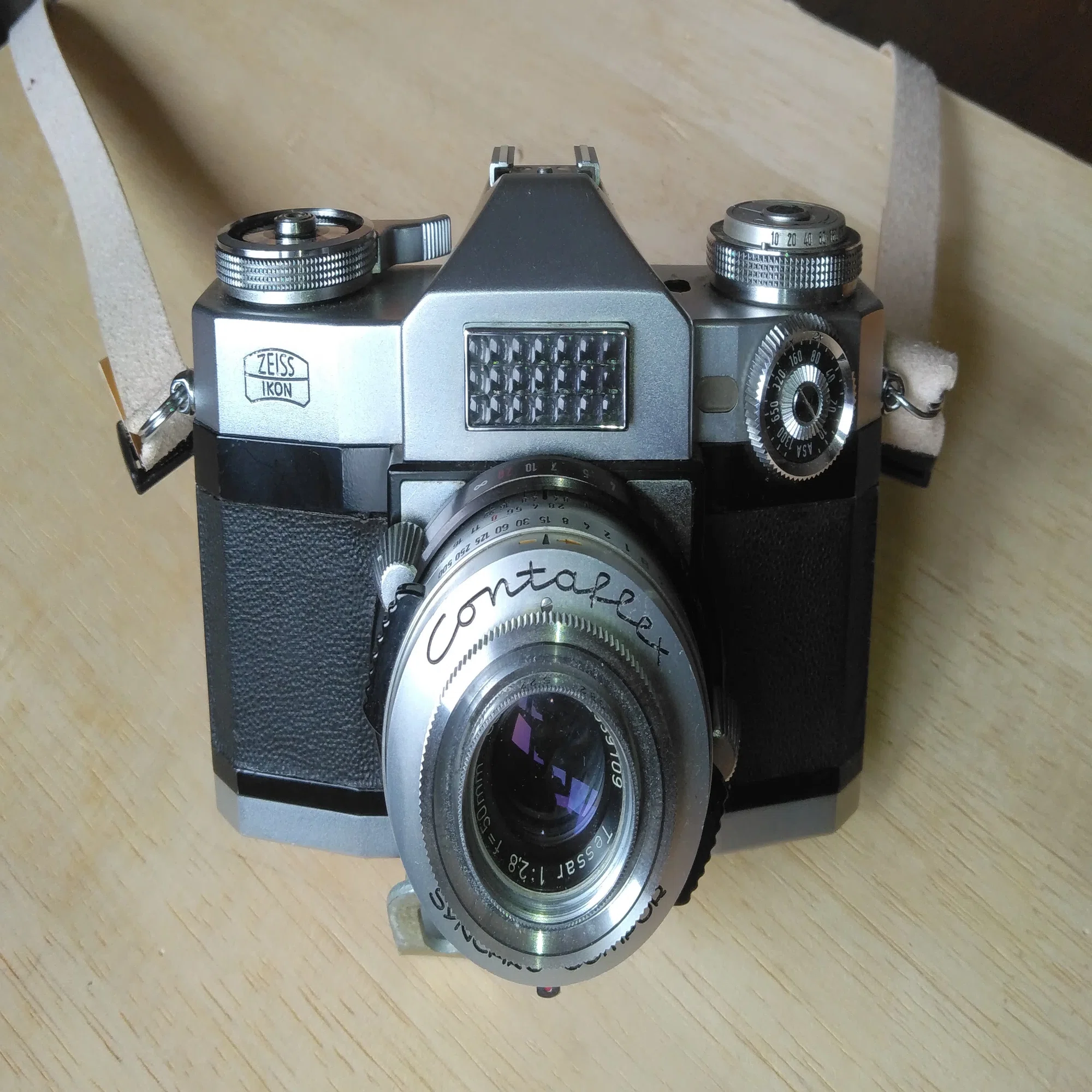 💛ZEISS IKON Contaflex Super ｜いつかどこかで