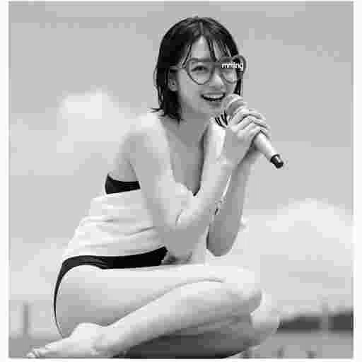 美人＜女子高生＞＜スクール水着＞AI画像 サンプル17