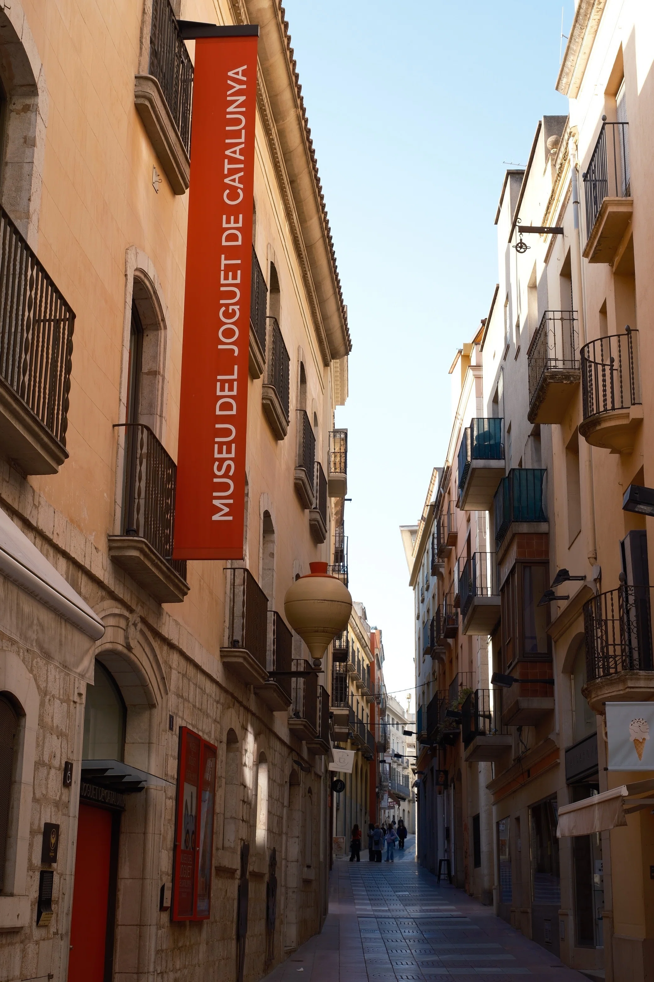 🇪🇸スペイン旅行記 50 | サルバドール・ダリの故郷フィゲラス｜しゅう