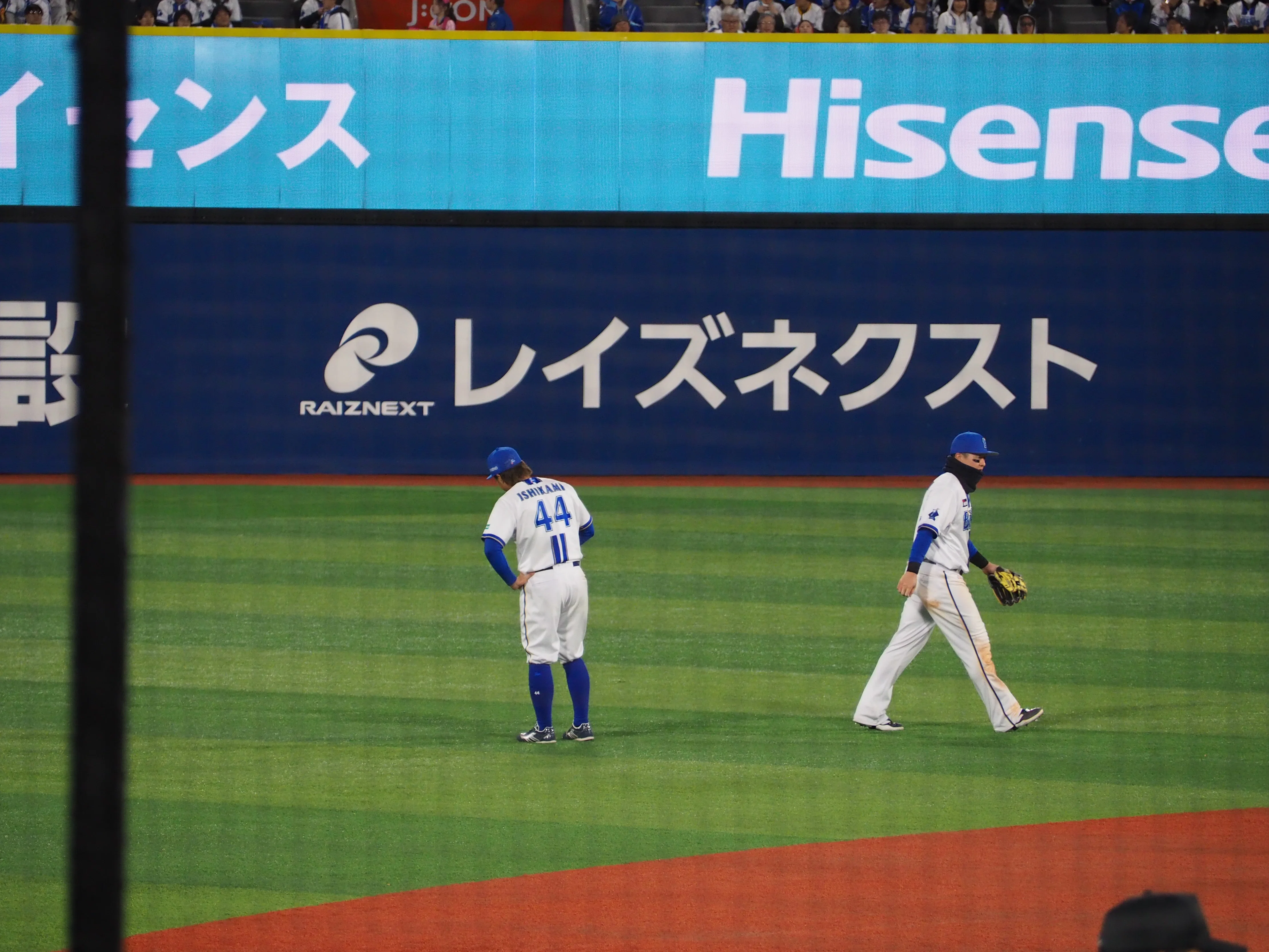 デジタル一眼レフカメラで野球観戦へ｜おろ