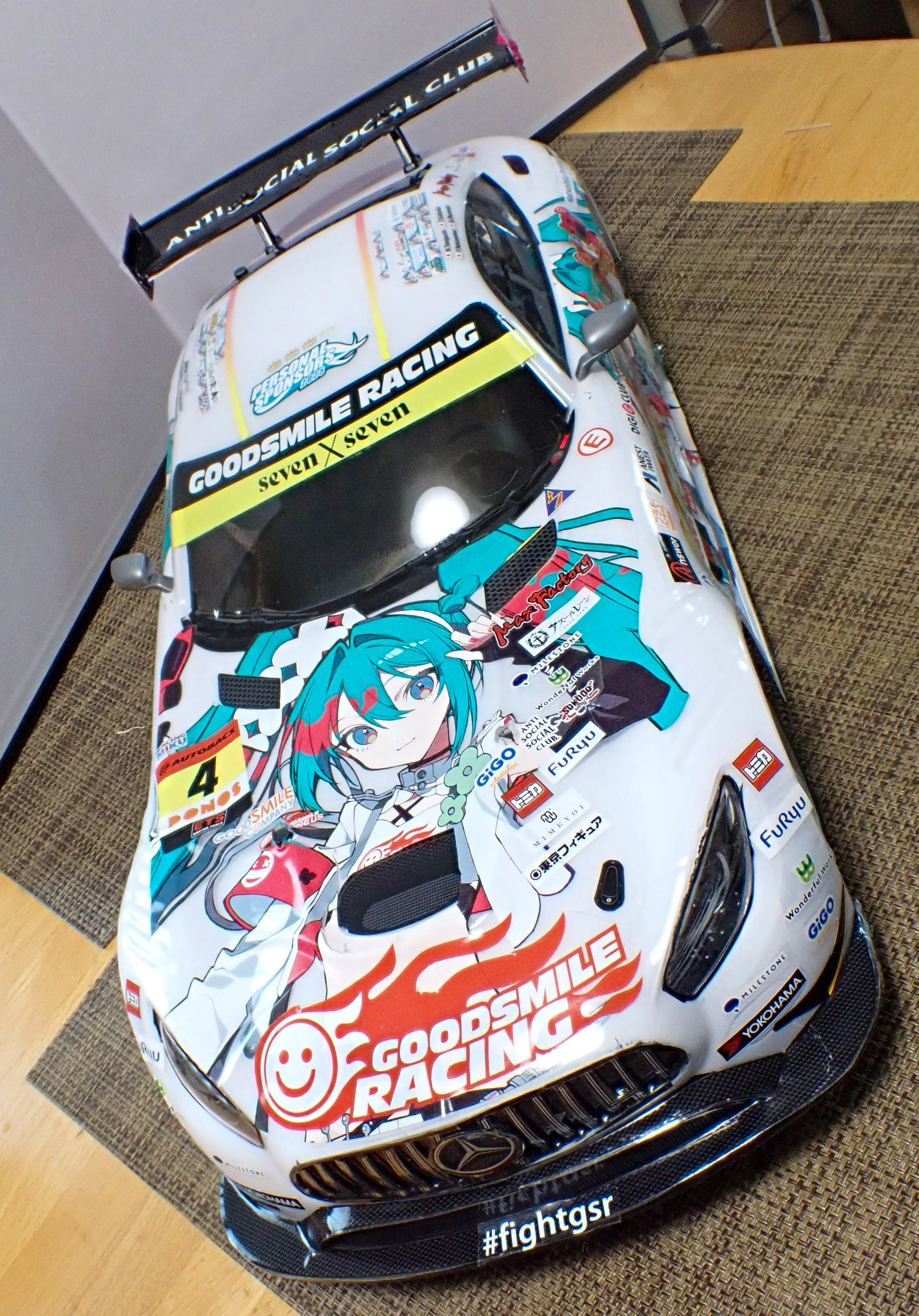 ラジコンカー ボデイ グッドスマイルレーシング AMG GT3｜セるしうす